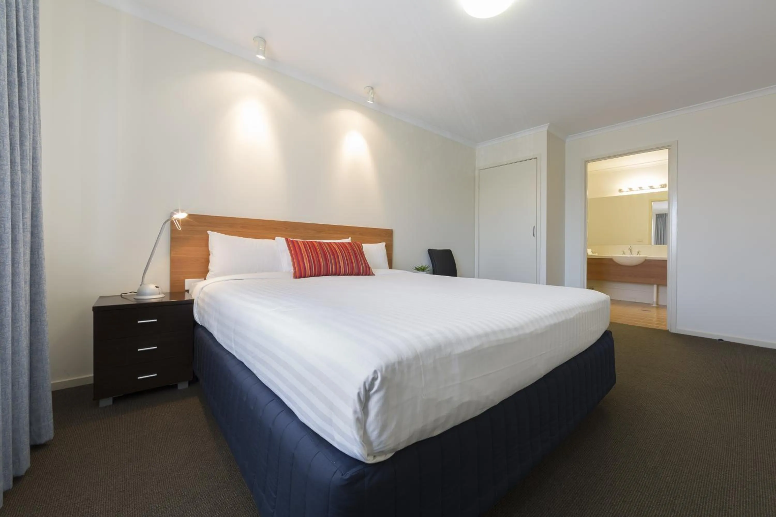 Bed in Ramada Encore by Wyndham Belconnen Canberra