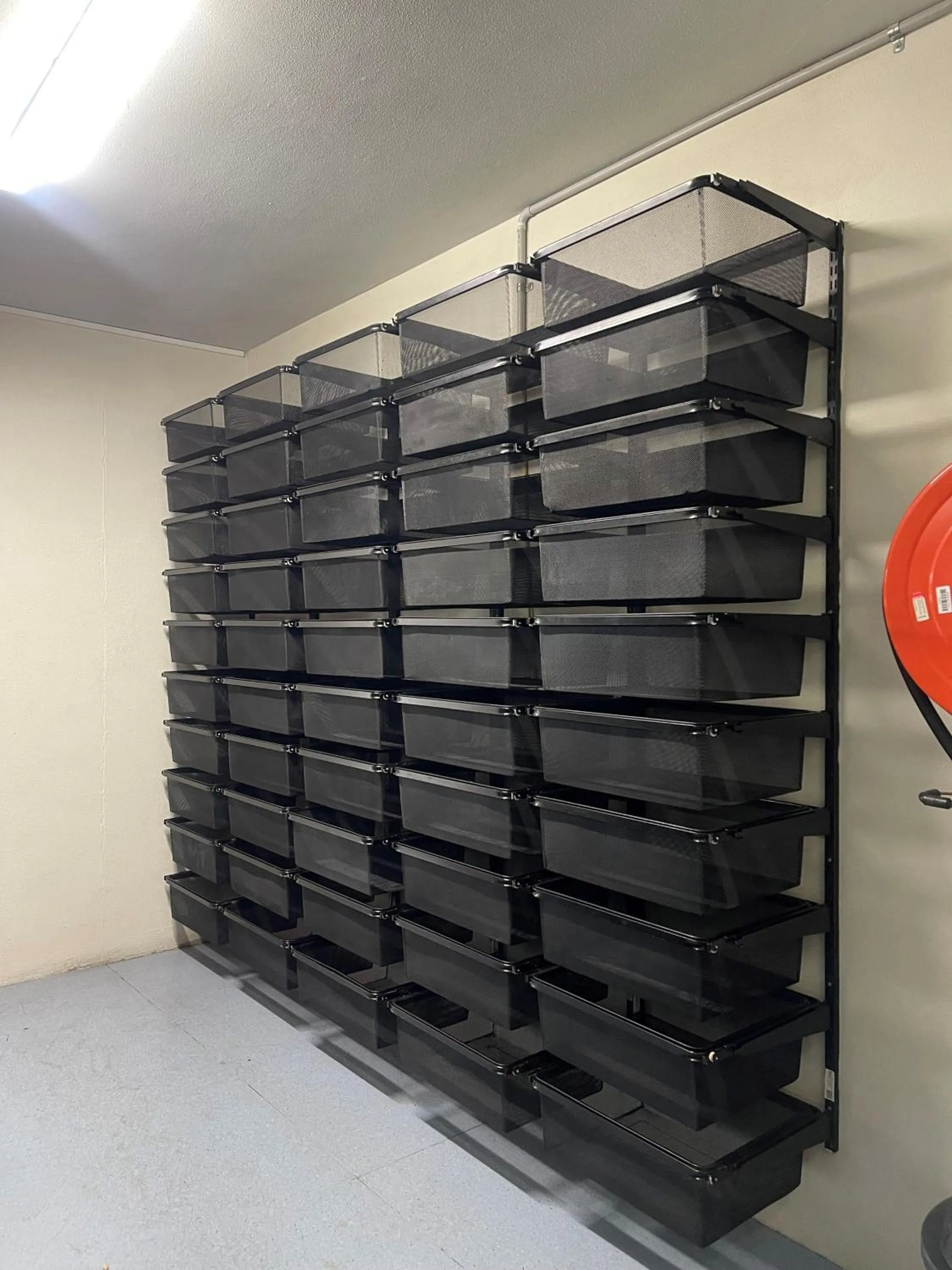 kitchen in Youth Shack Backpackers Darwin