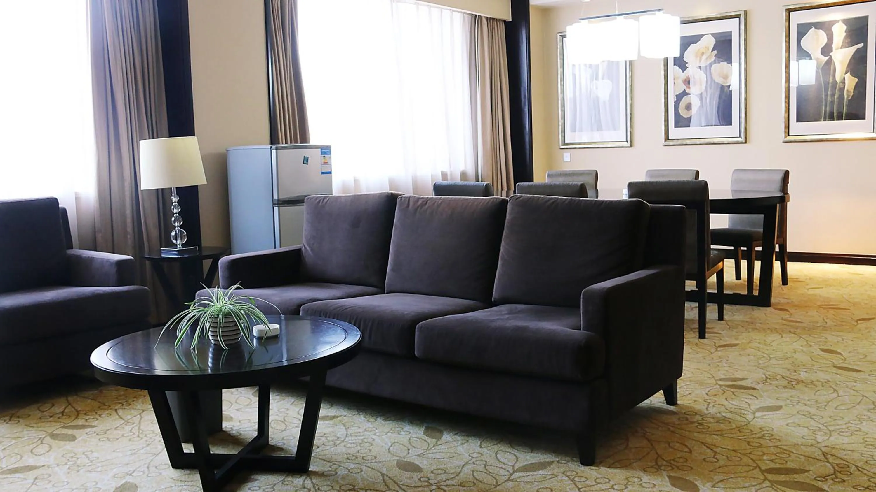 Photo of the whole room in Holiday Inn Mudanjiang by IHG