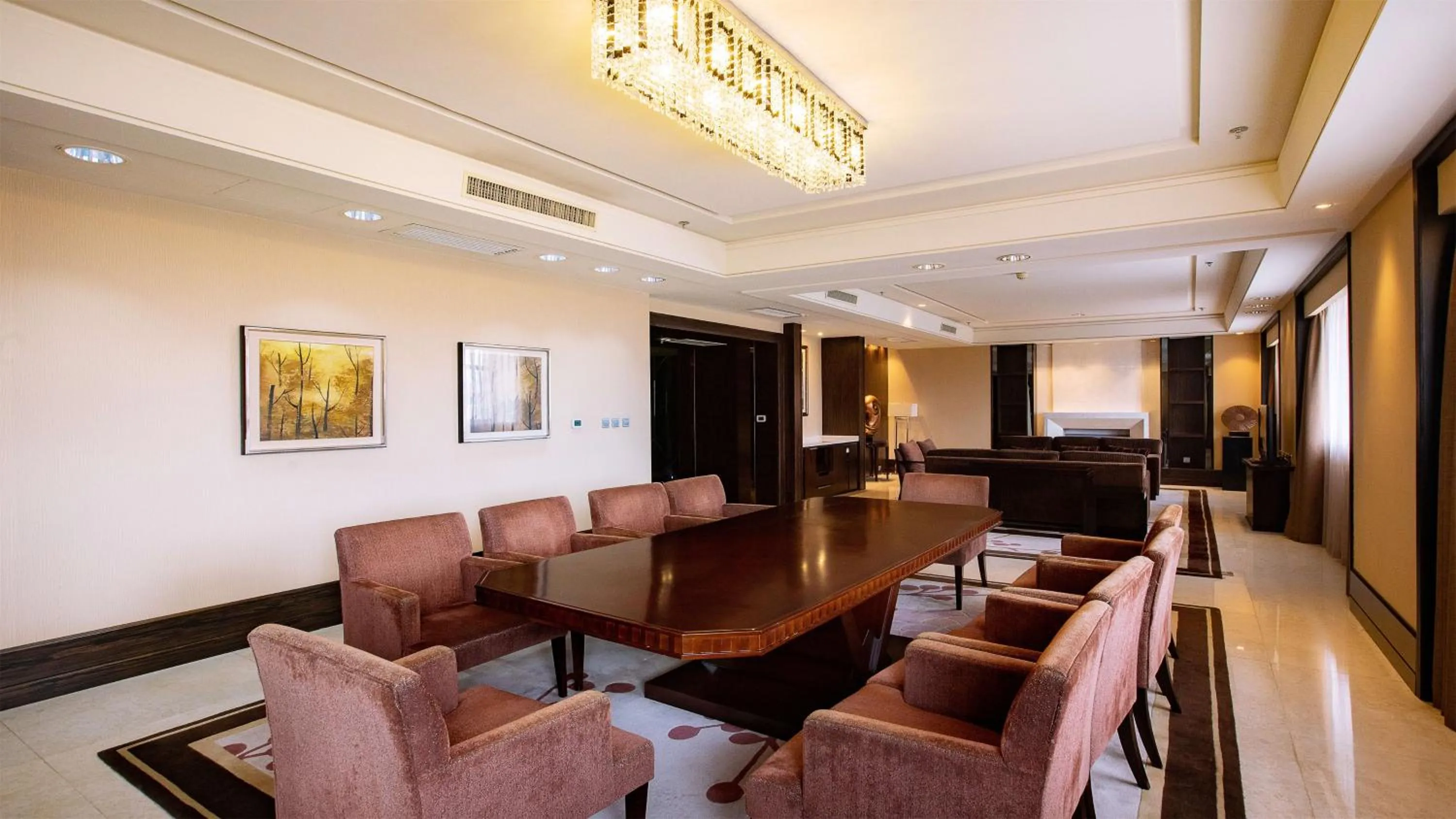 Photo of the whole room in Holiday Inn Mudanjiang by IHG