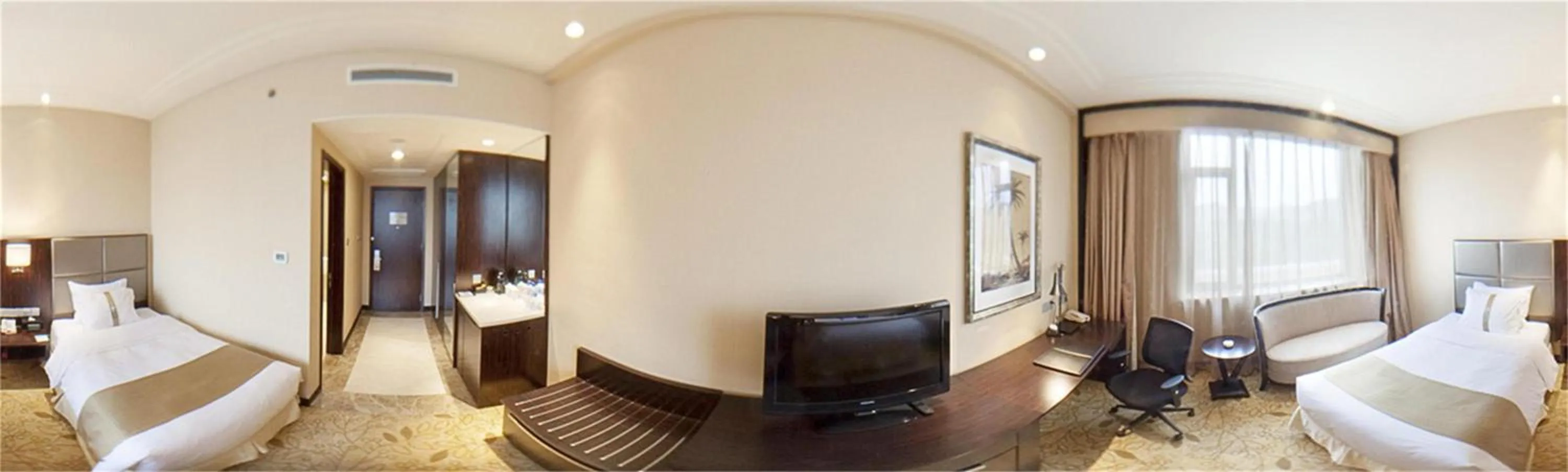 Photo of the whole room in Holiday Inn Mudanjiang by IHG