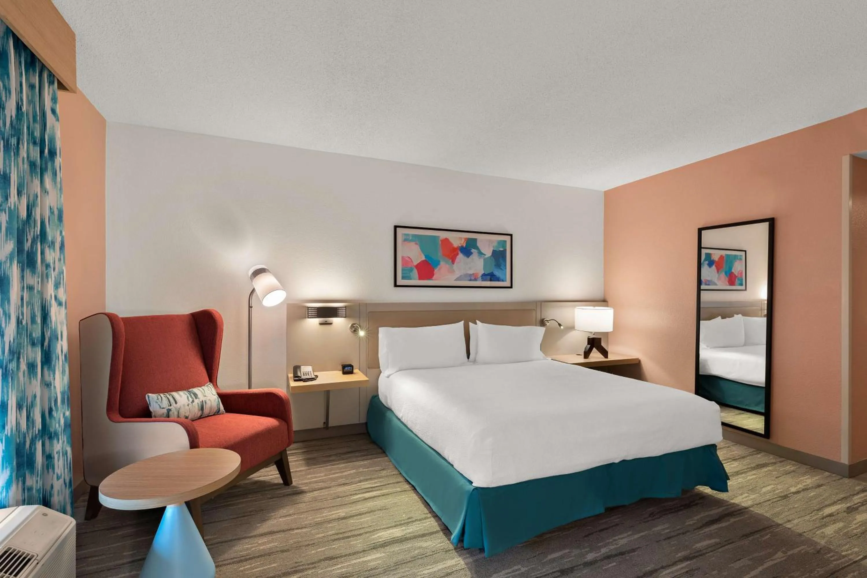 Bed in Hilton Garden Inn Atlanta East/Stonecrest