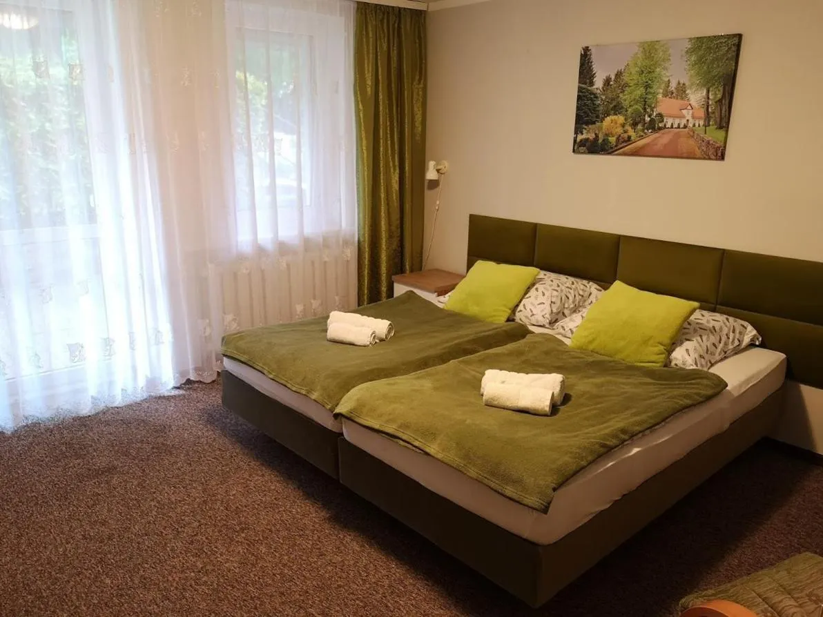 Bed in Dom Gościnny