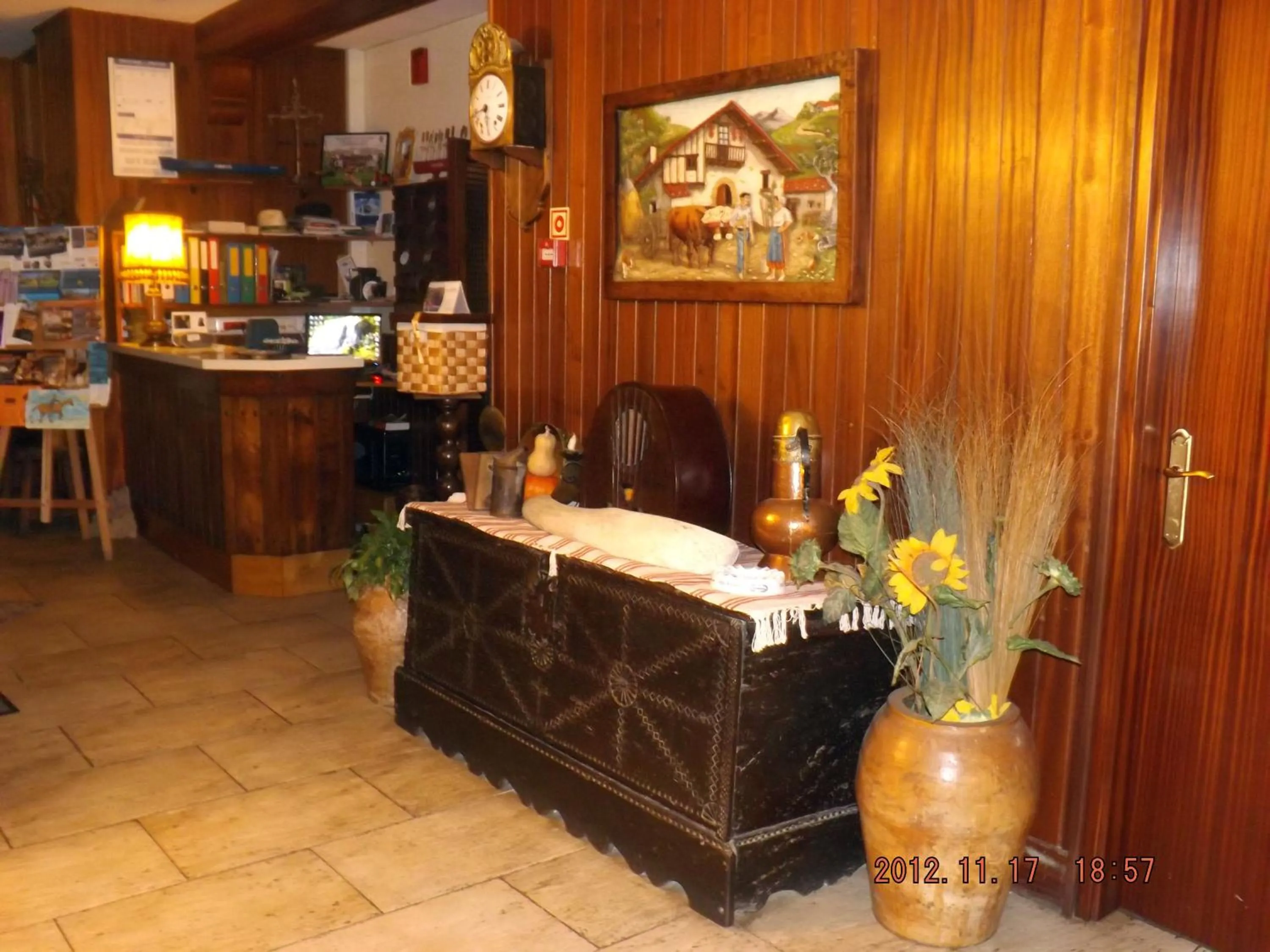 Lobby or reception in Hotel Azkue