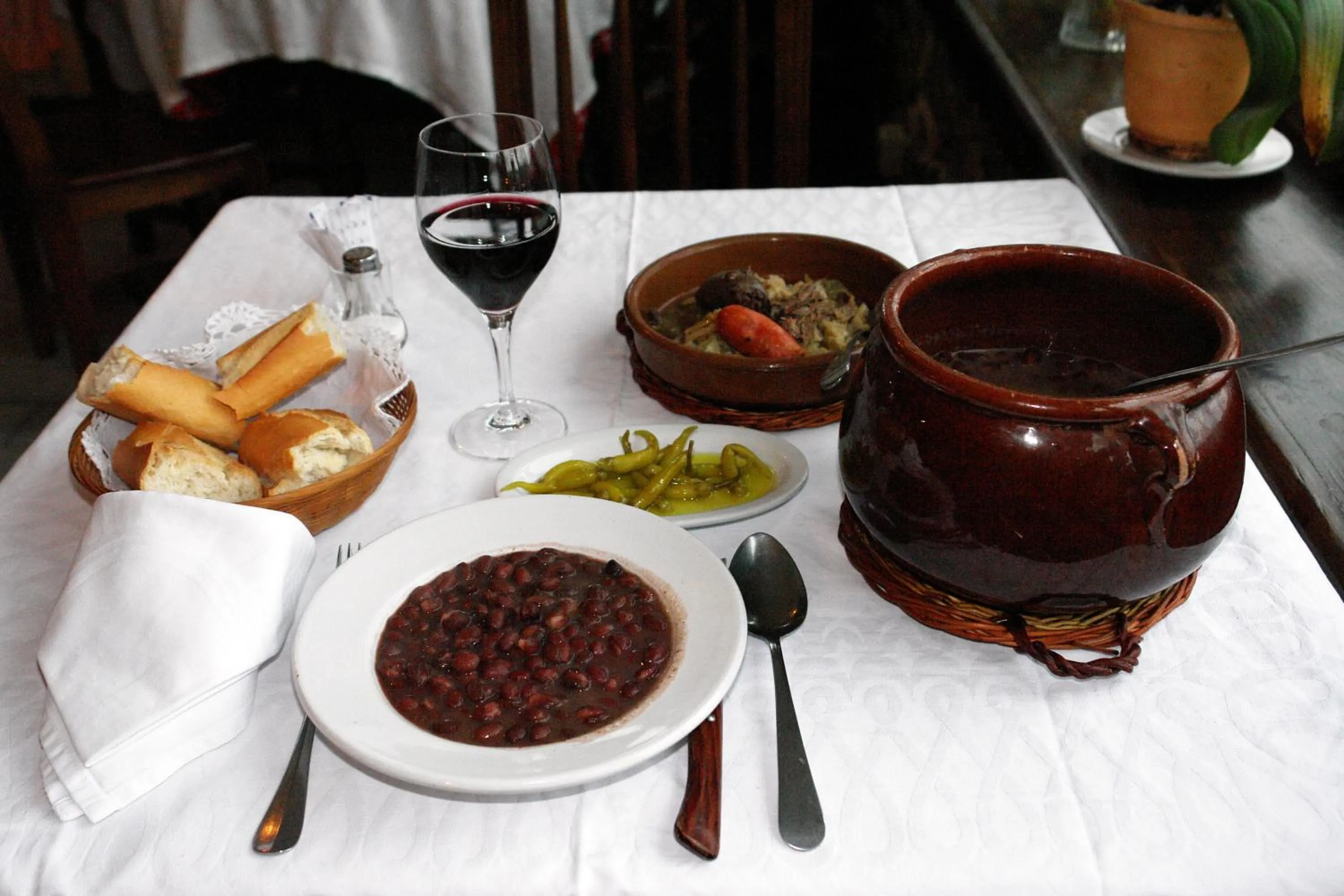 Meals in Hotel Azkue