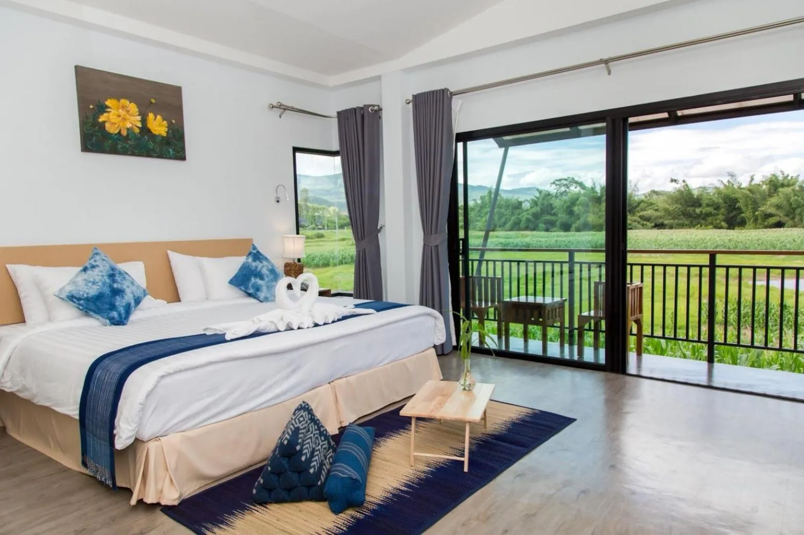 Bed in Phuruakeeree Resort