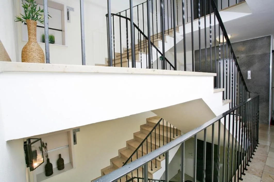 Decorative detail in Hotel Biederstein am Englischen Garten