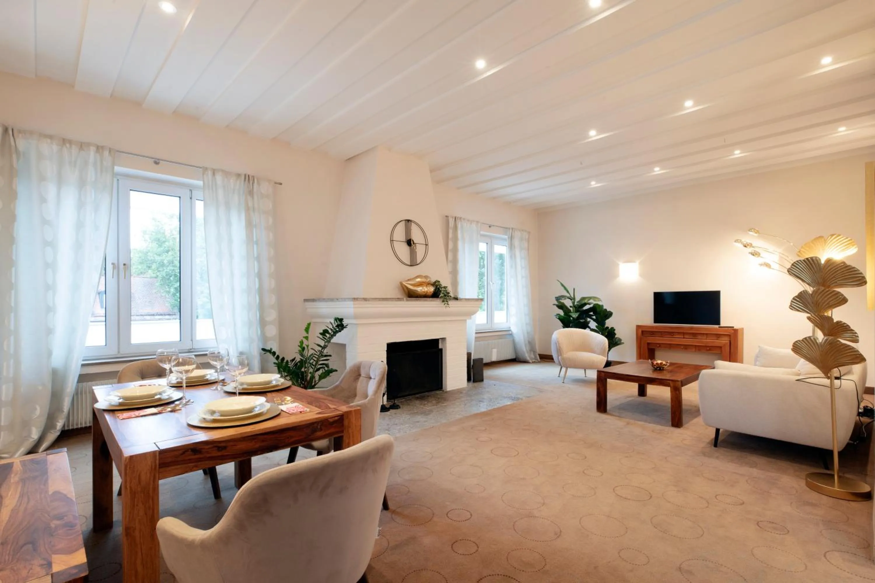 Living room in Hotel Biederstein am Englischen Garten