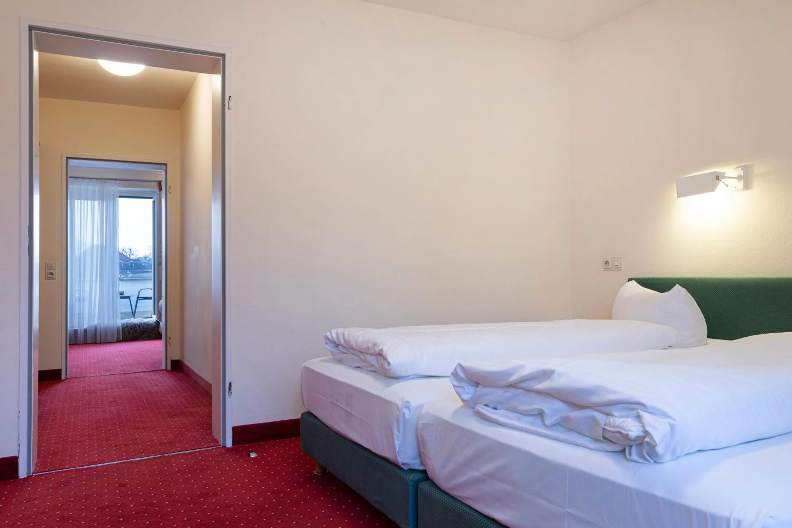 Photo of the whole room, Bed in Hotel Biederstein am Englischen Garten