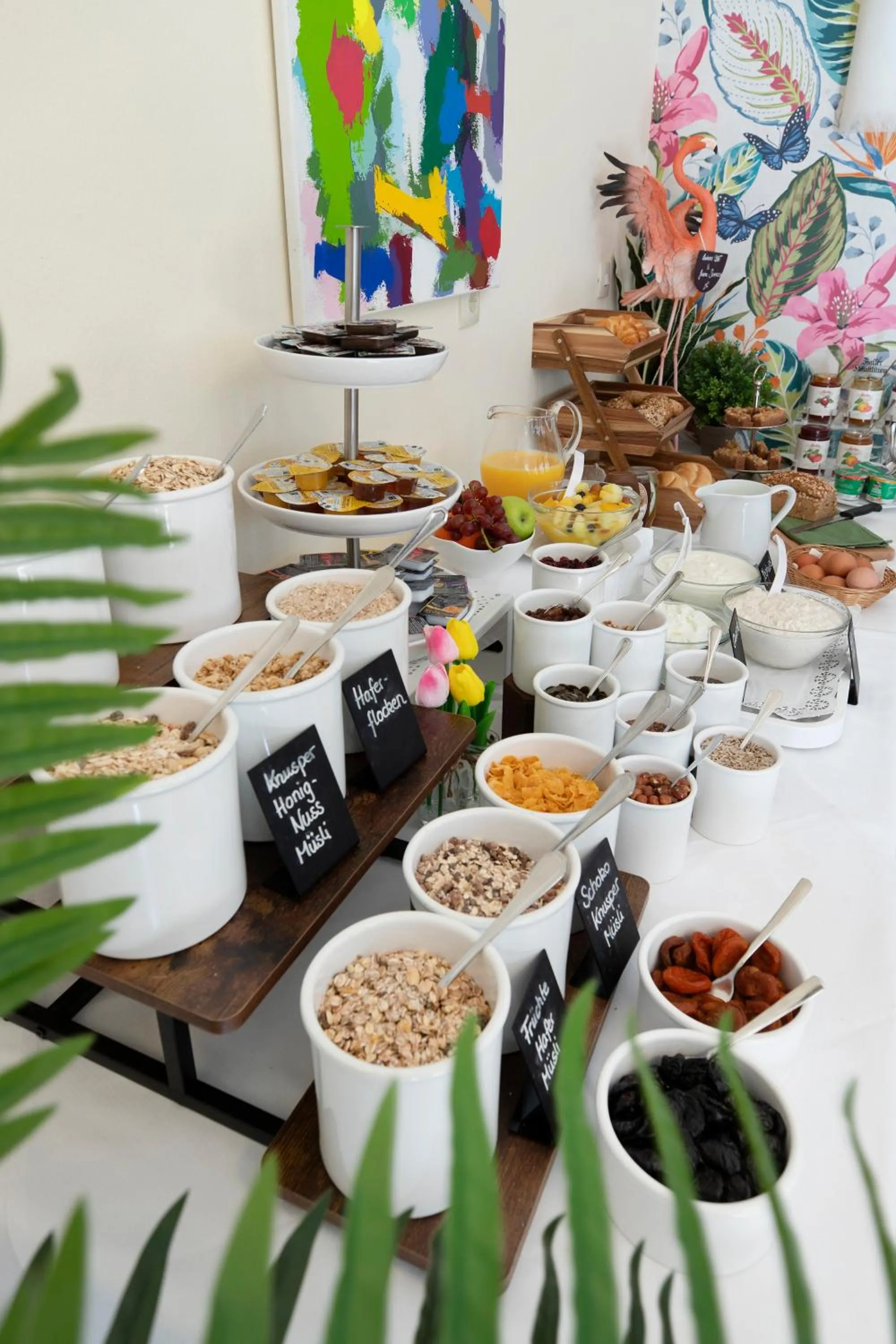 Breakfast in Hotel Biederstein am Englischen Garten