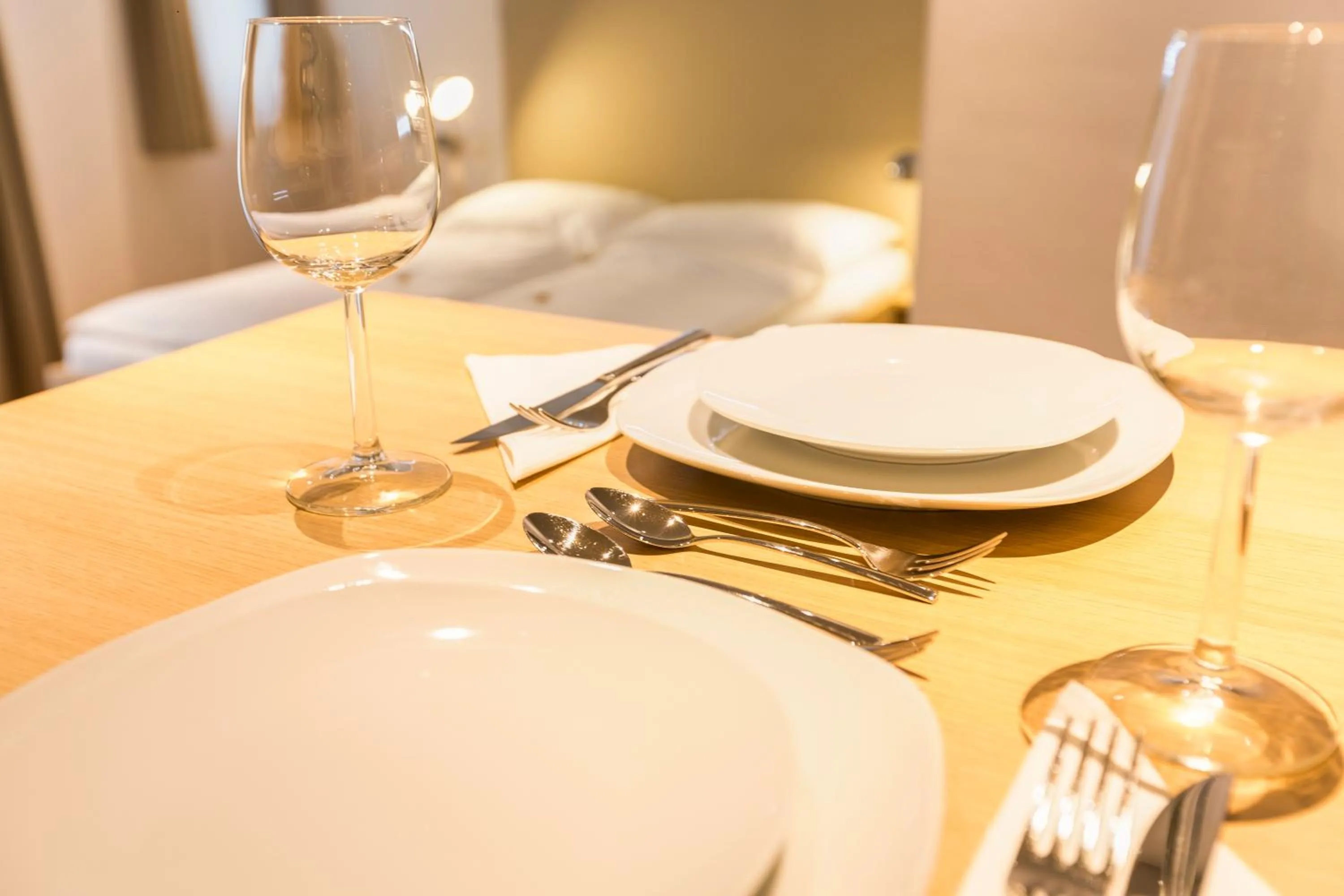 Dining area in Room 4 & 5 Apartments