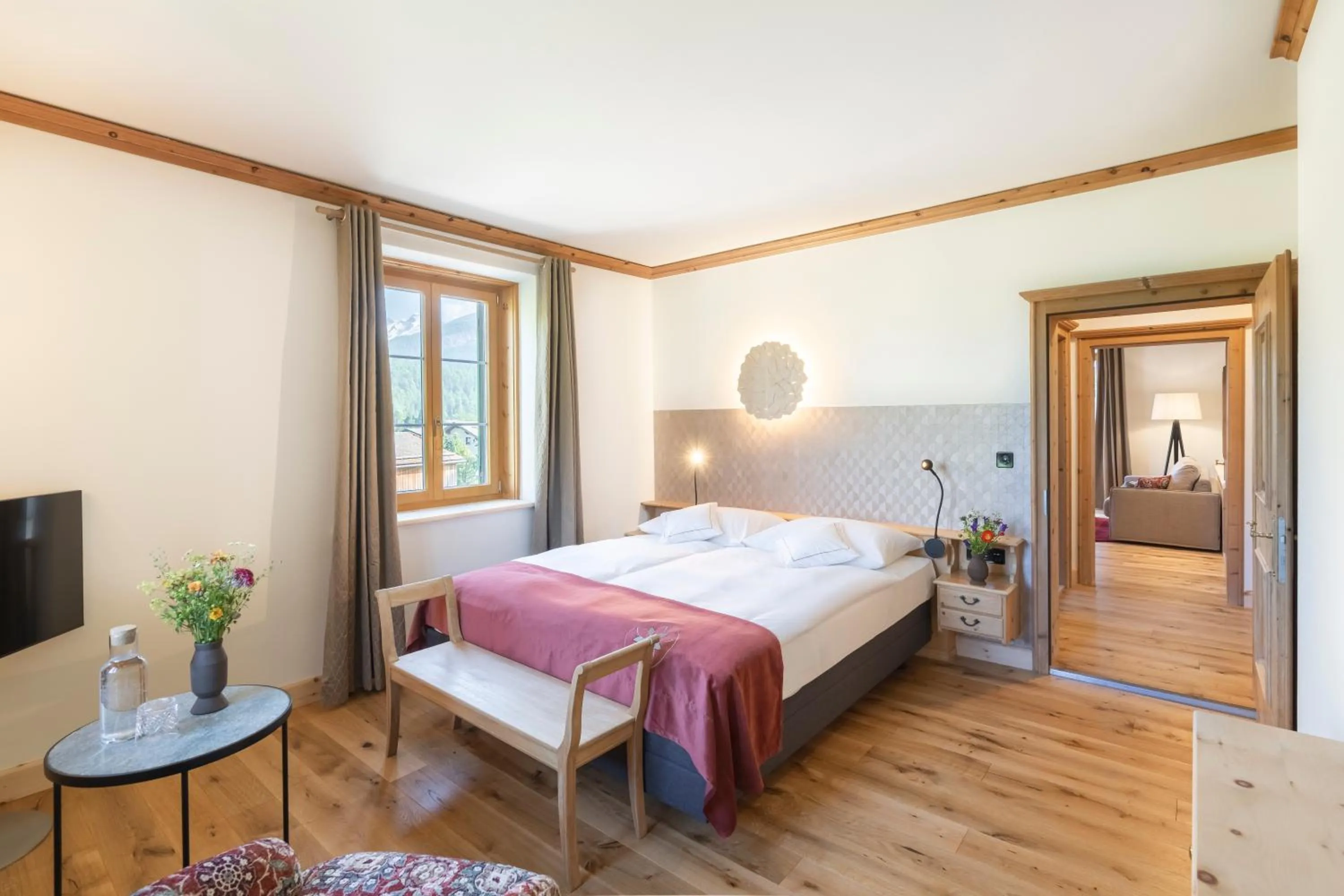 Bedroom, Bed in Parkhotel Margna Superior