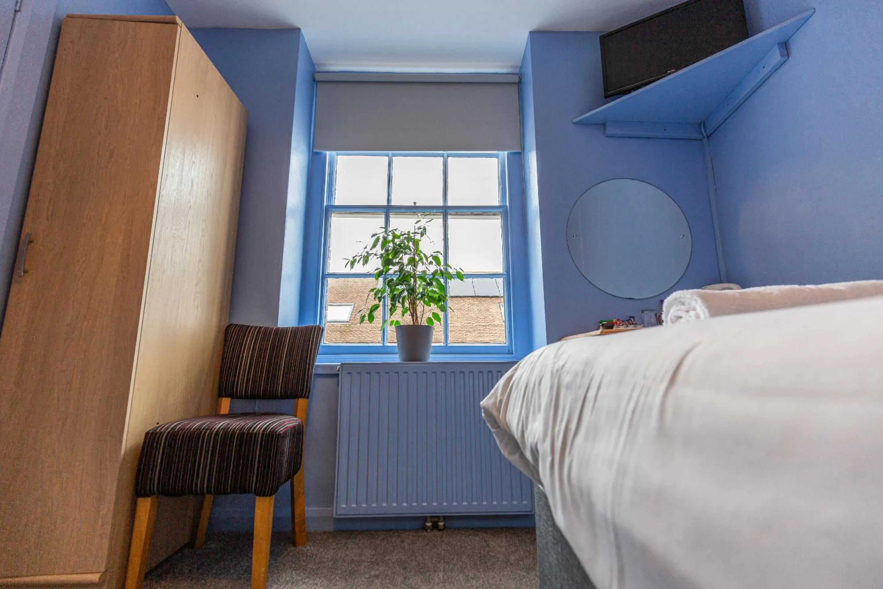 Bedroom, Bed in The Old Ship Aground
