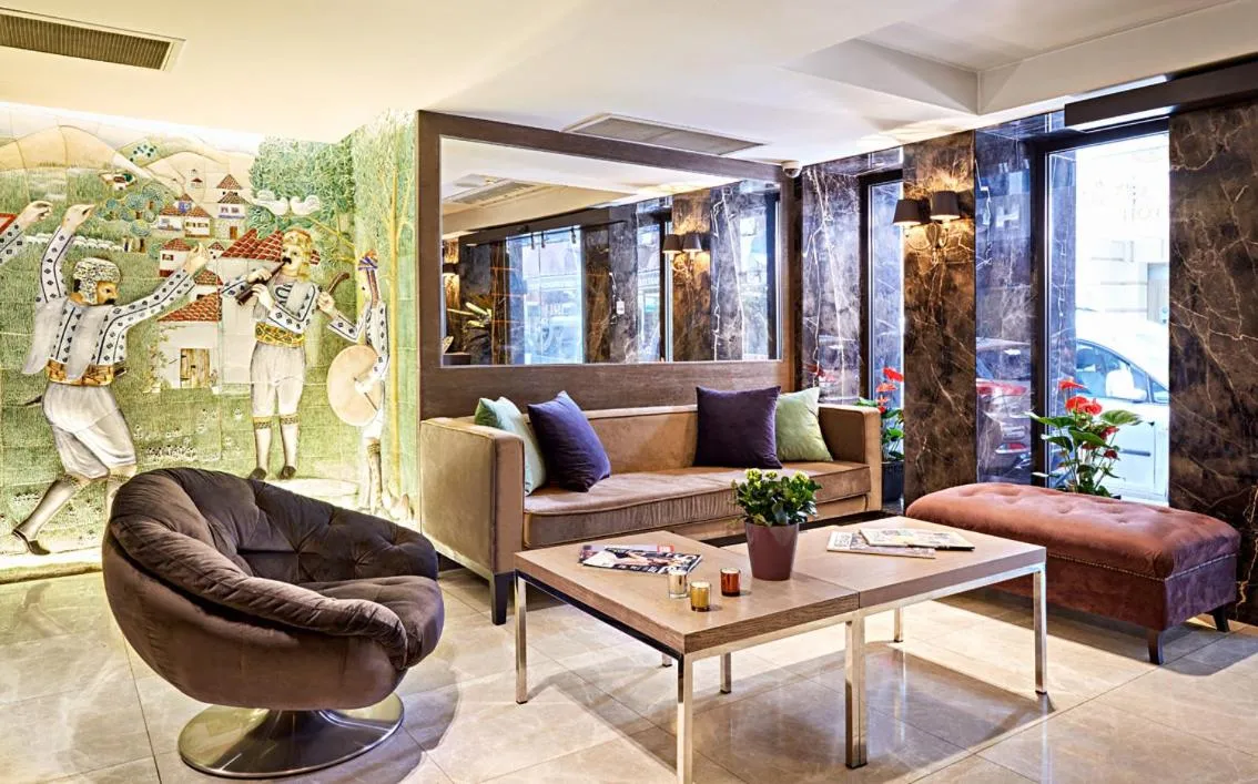 Day in The New Hotel Zeybek