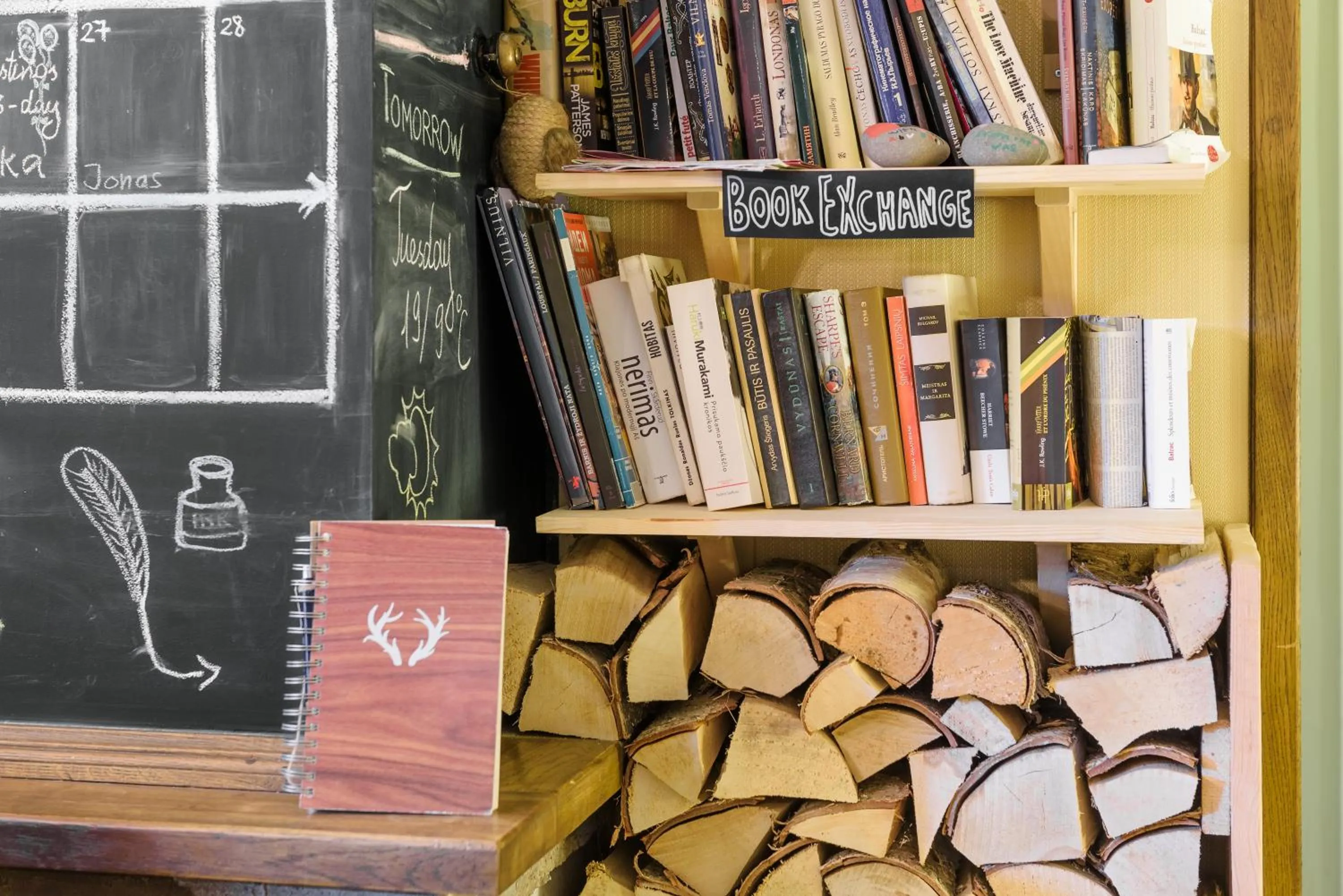 Library in Downtown Forest Hostel & Camping