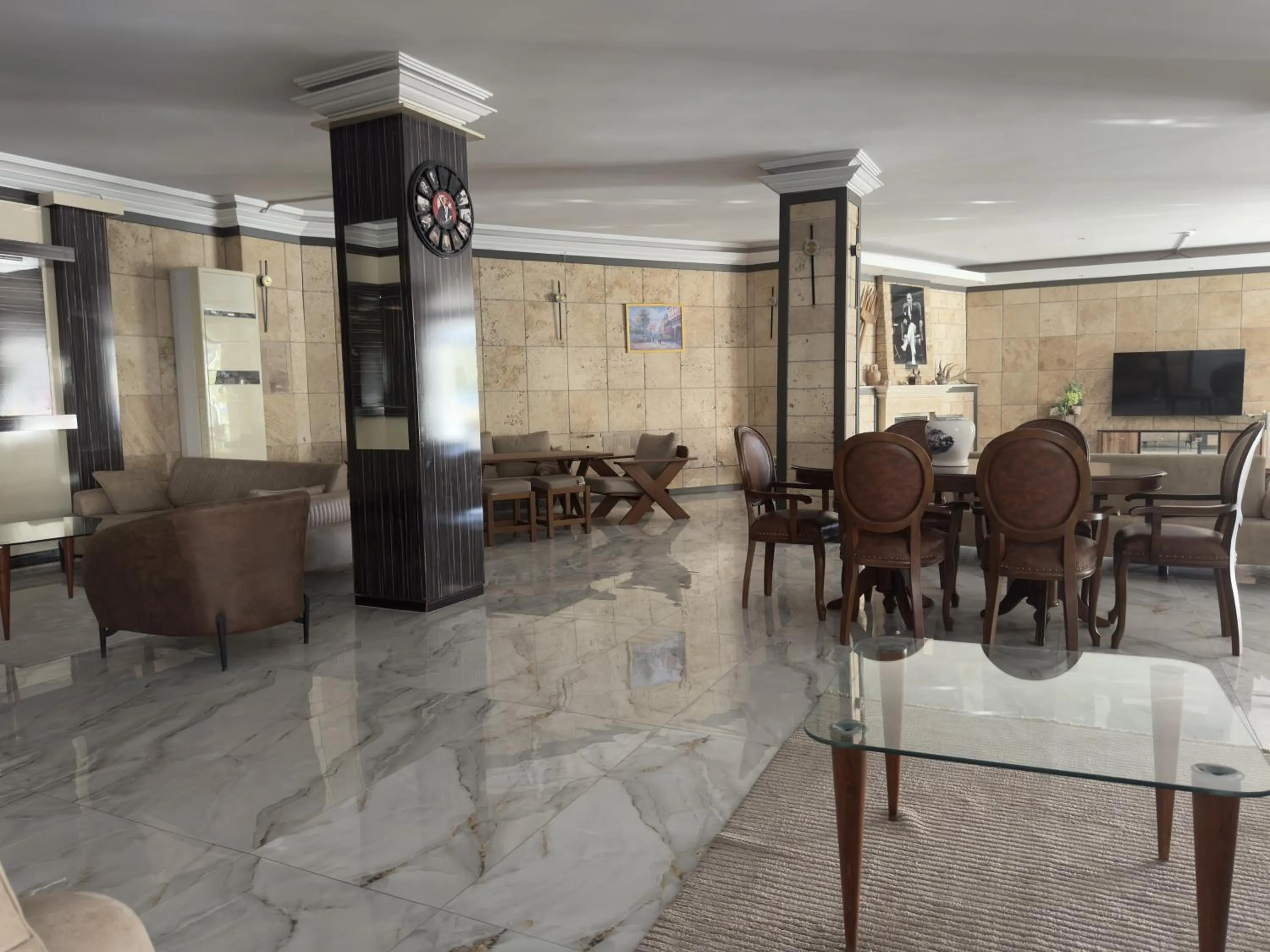 Lobby or reception in Reis Thermal Otel