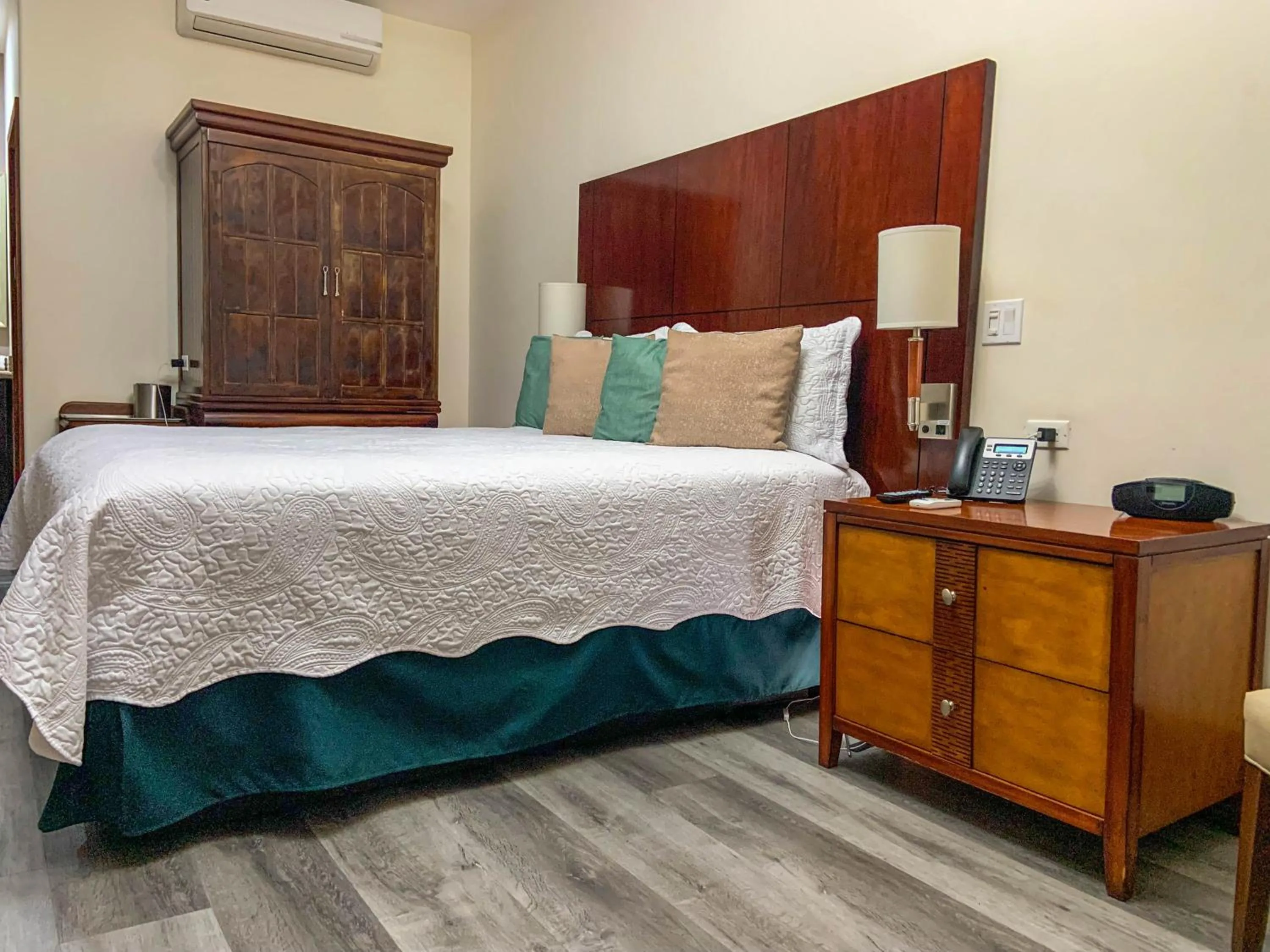 Bed in Hotel Hacienda Santana