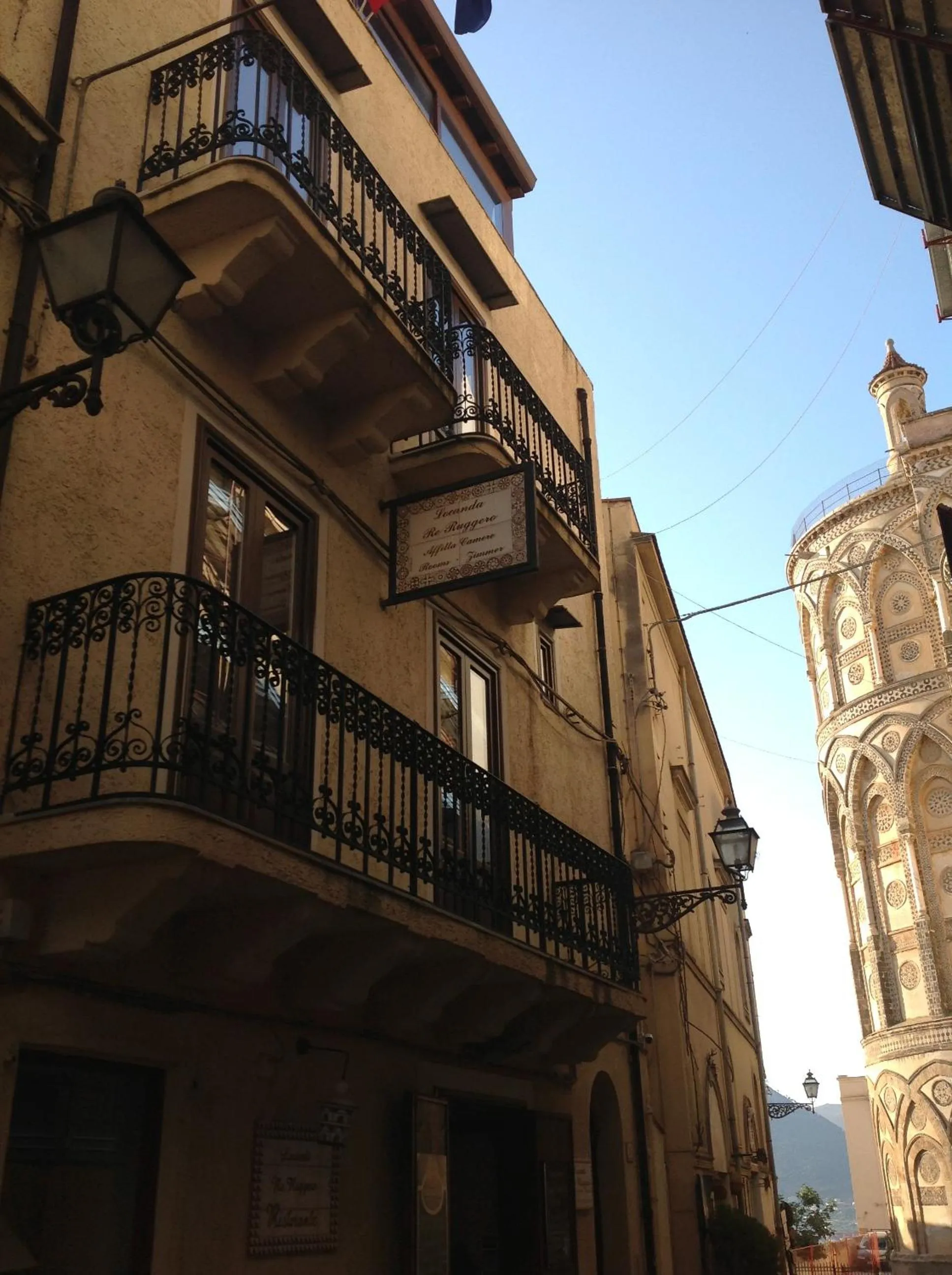 Restaurant/places to eat in Locanda Re Ruggero