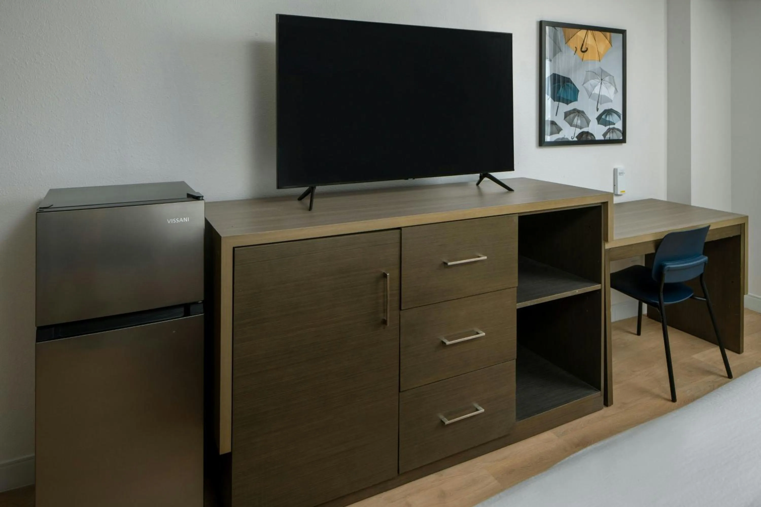 Photo of the whole room in City Express by Marriott New Orleans 1-10