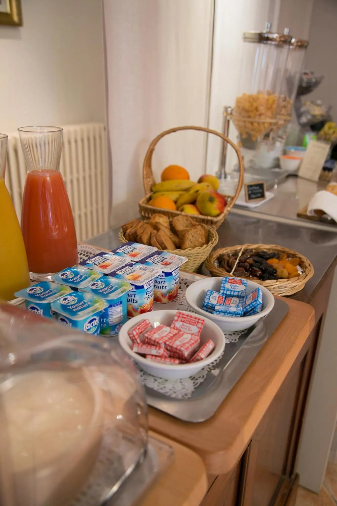 Food close-up in Logis Hôtel Auberge de la Rose