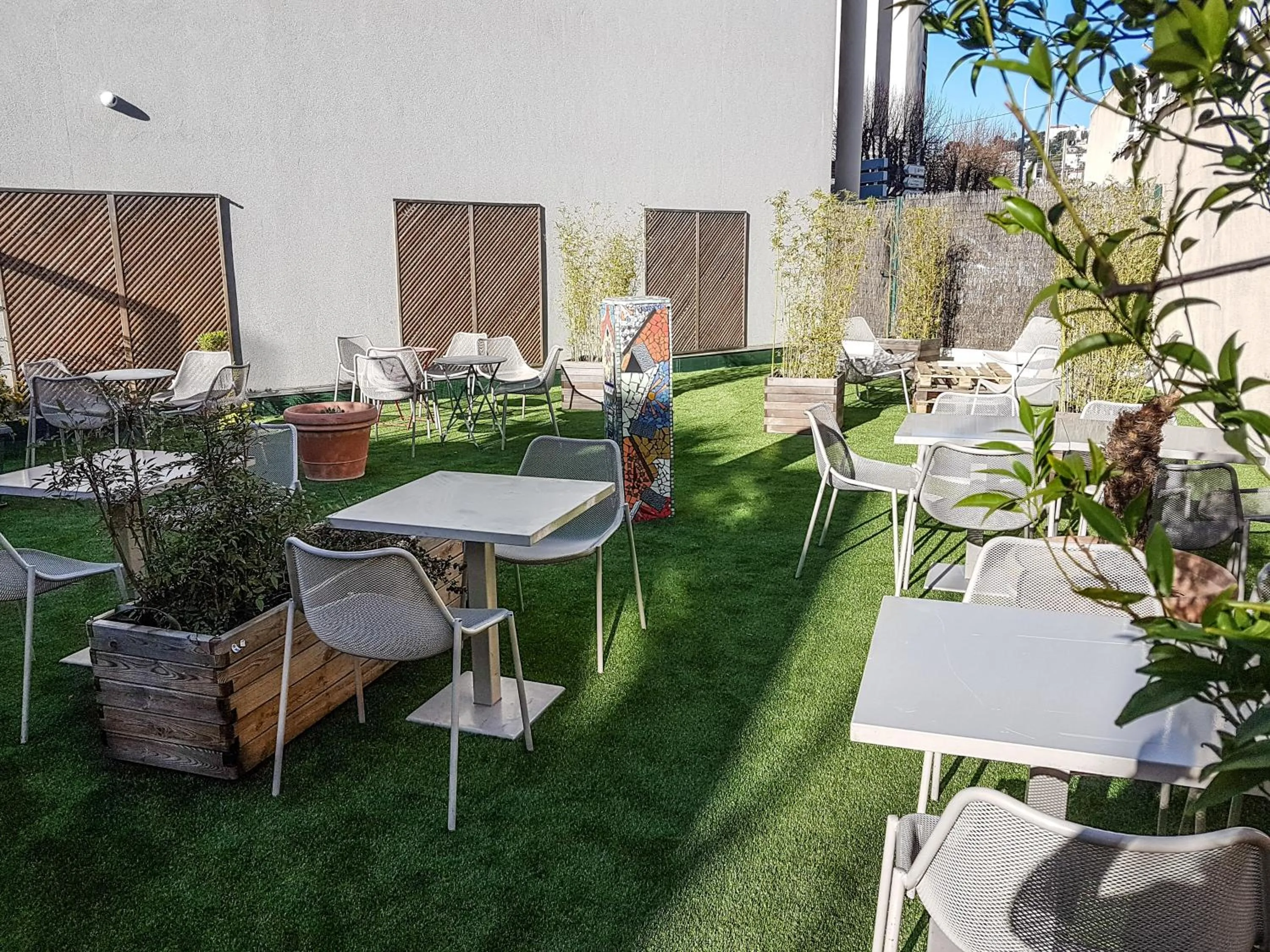 Patio in Esatitude Hotel