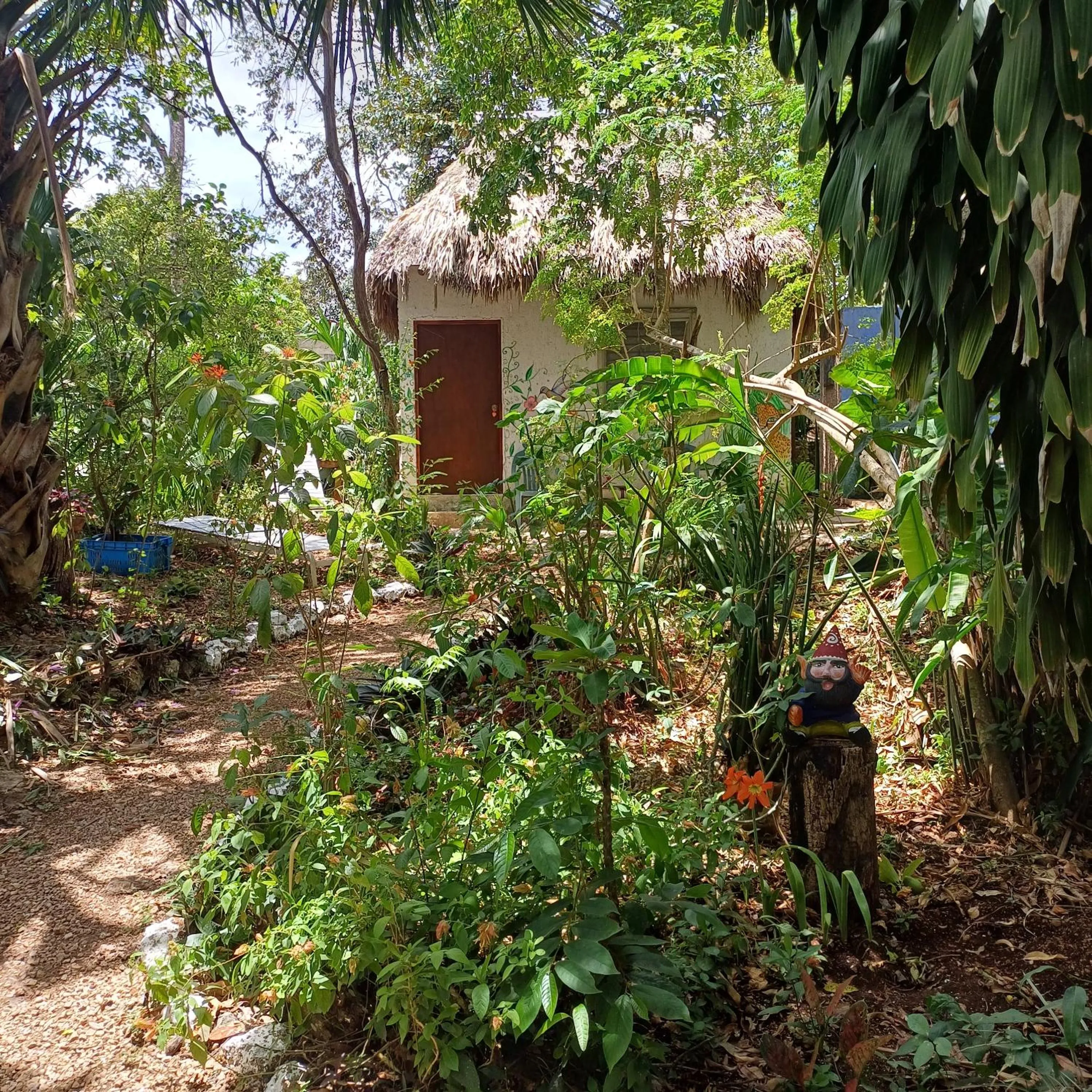 Mayan Bungalow Near Chichén