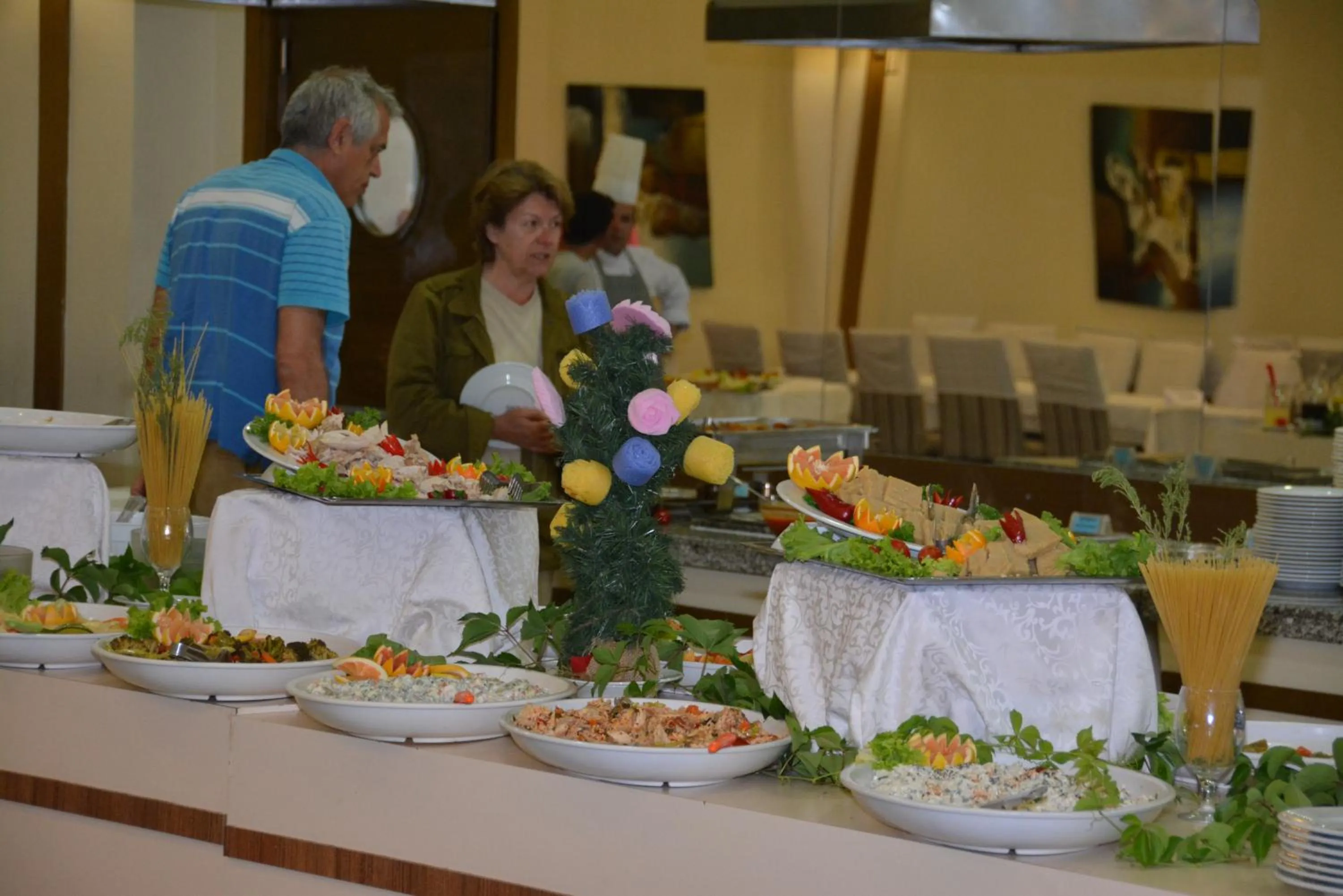 Restaurant/places to eat in Tripolis Hotel