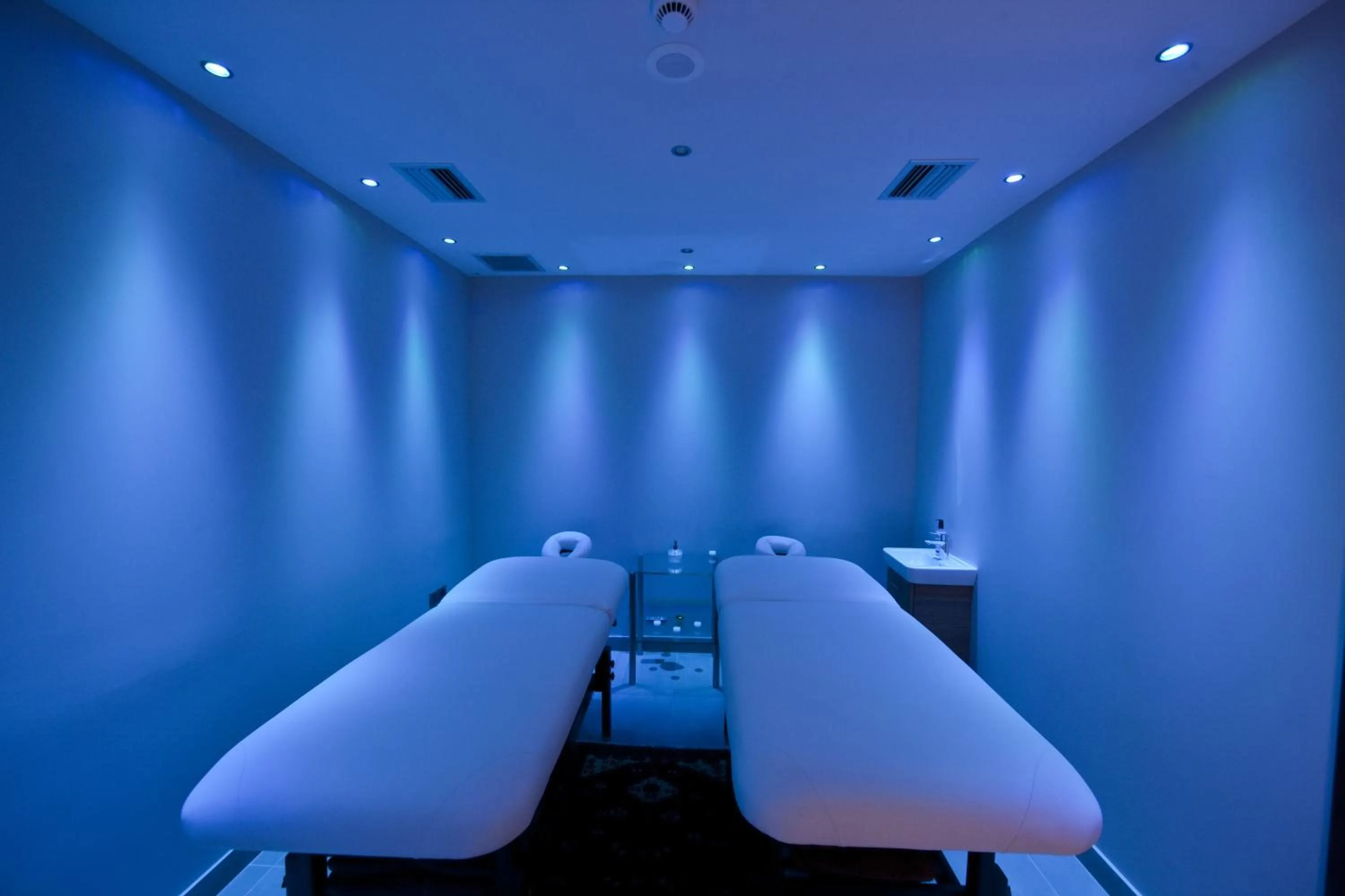 Massage in Miramonte Chalet Hotel Spa