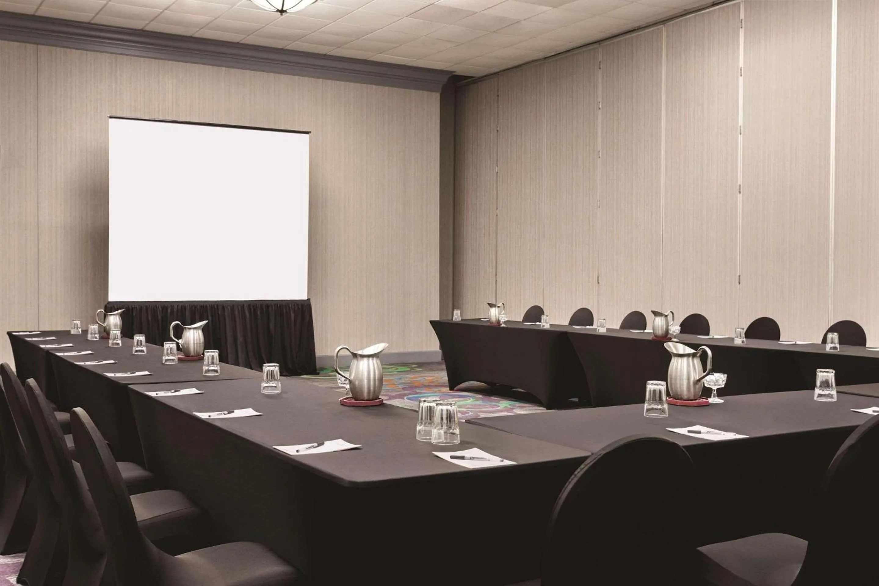Meeting/conference room in Radisson Hotel Fort Worth North-Fossil Creek