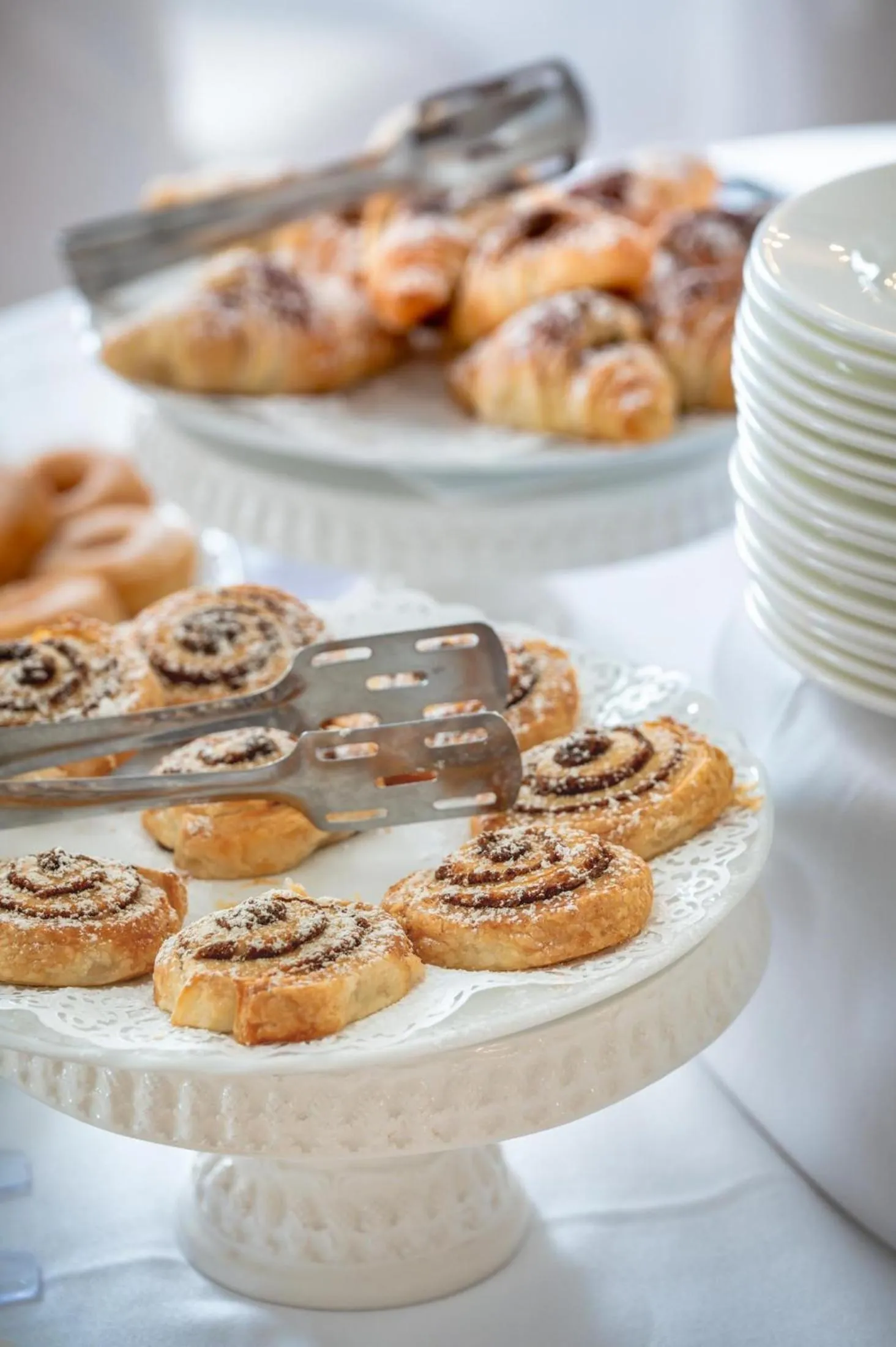 Restaurant/places to eat in Excelsior Palace Hotel