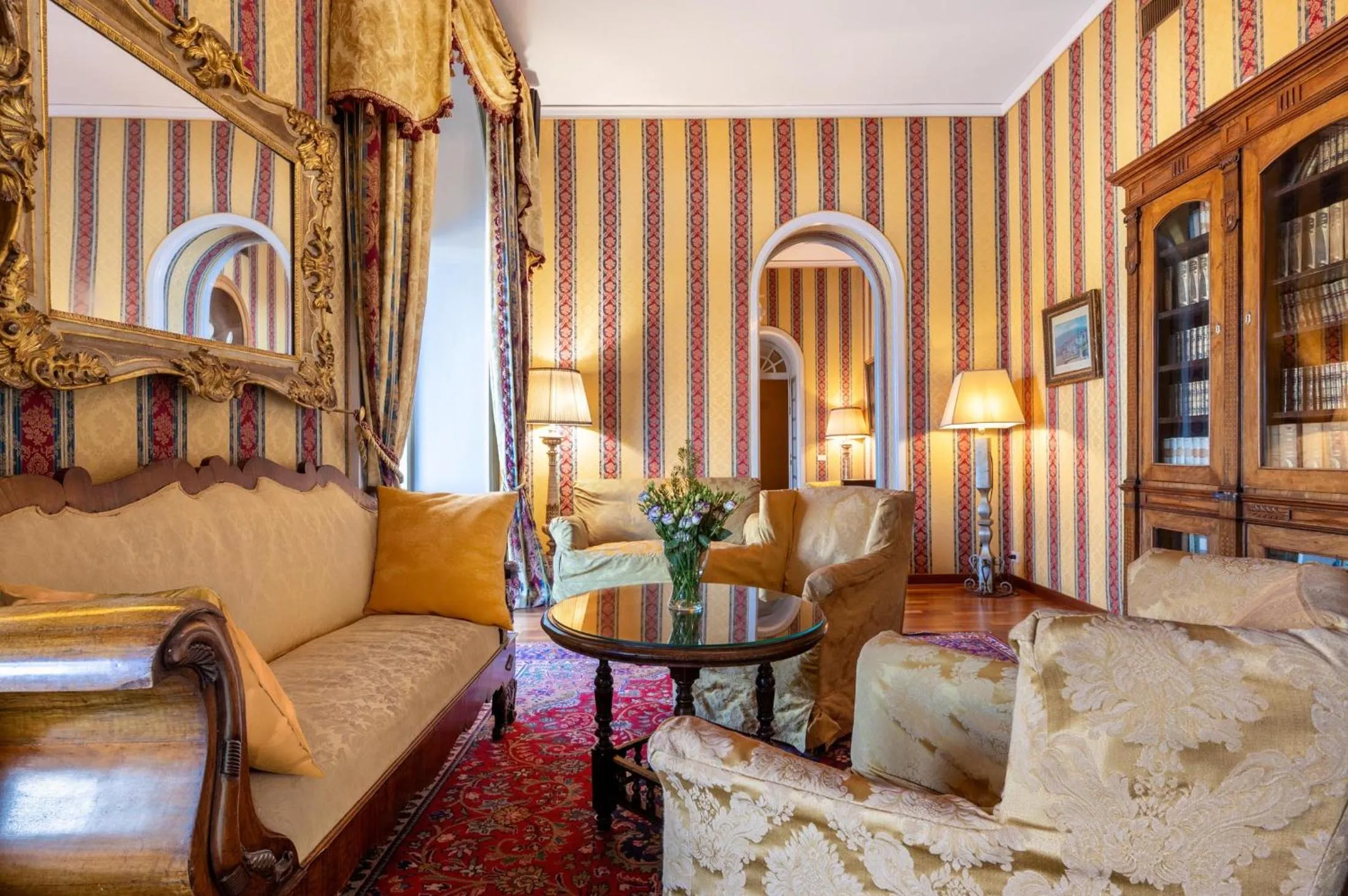 Communal lounge/ TV room in Excelsior Palace Hotel