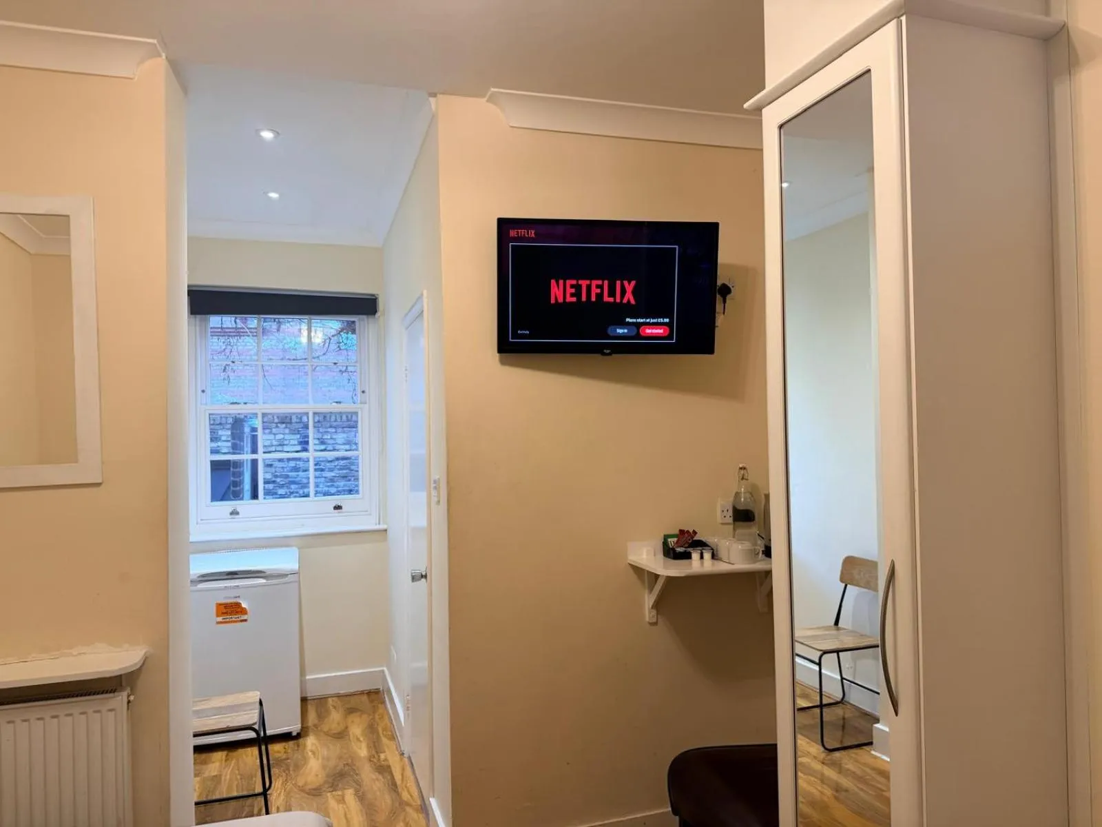 TV and multimedia in Kings Cross Hotel London