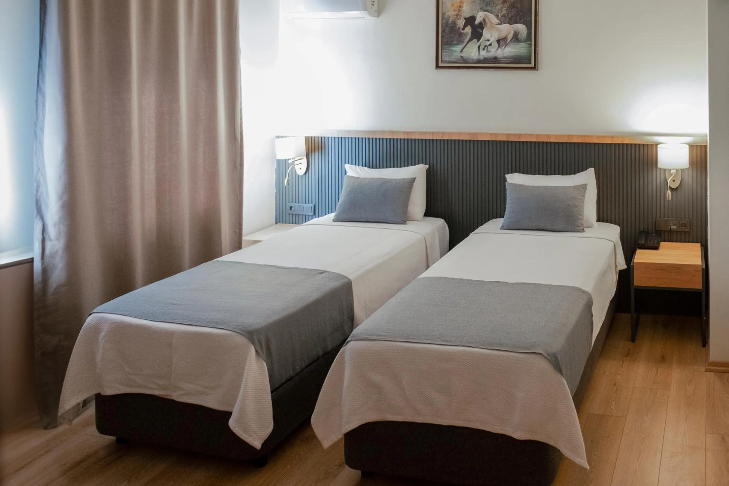 Bed in Grand Keskin Otel