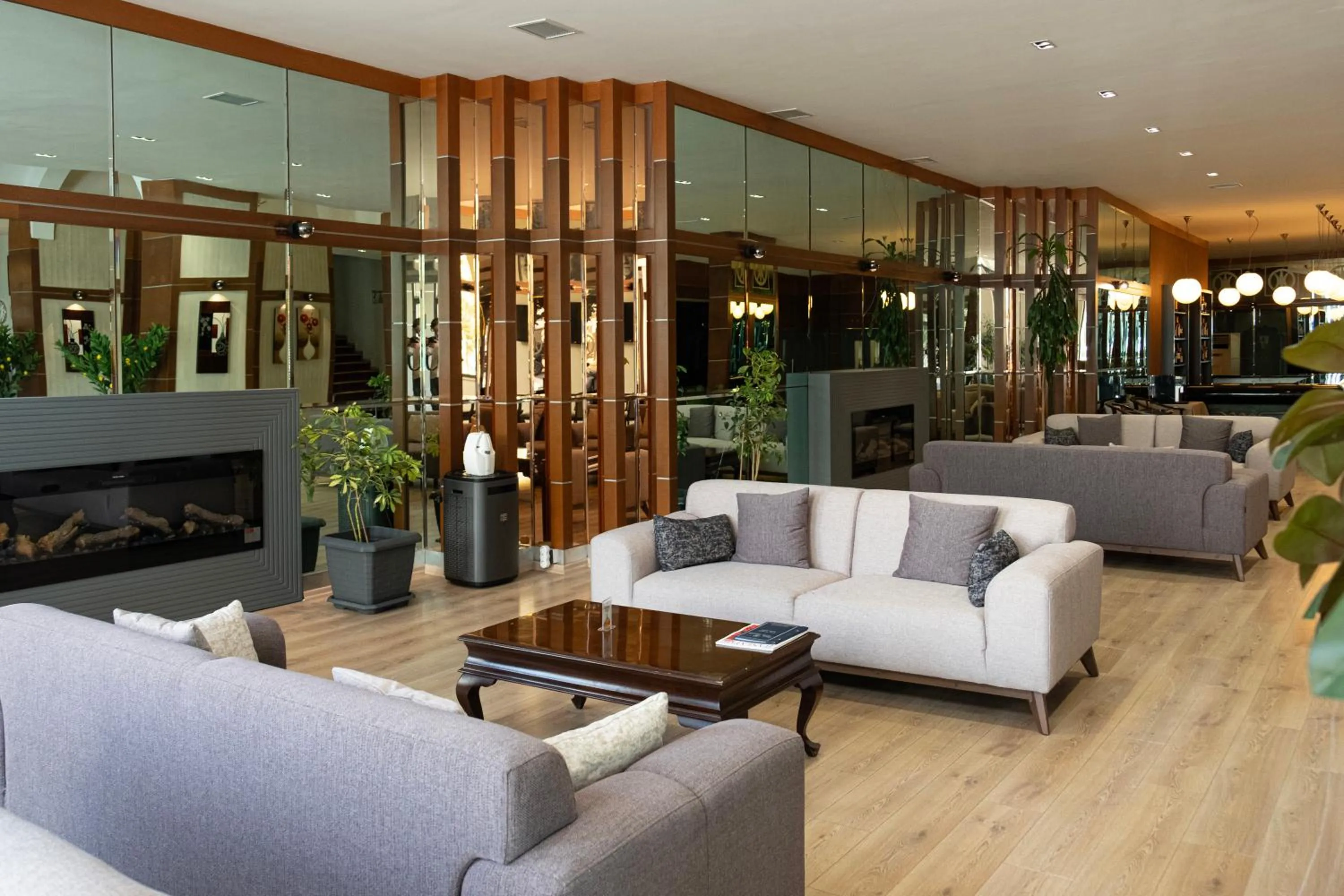 Seating area in Grand Keskin Otel