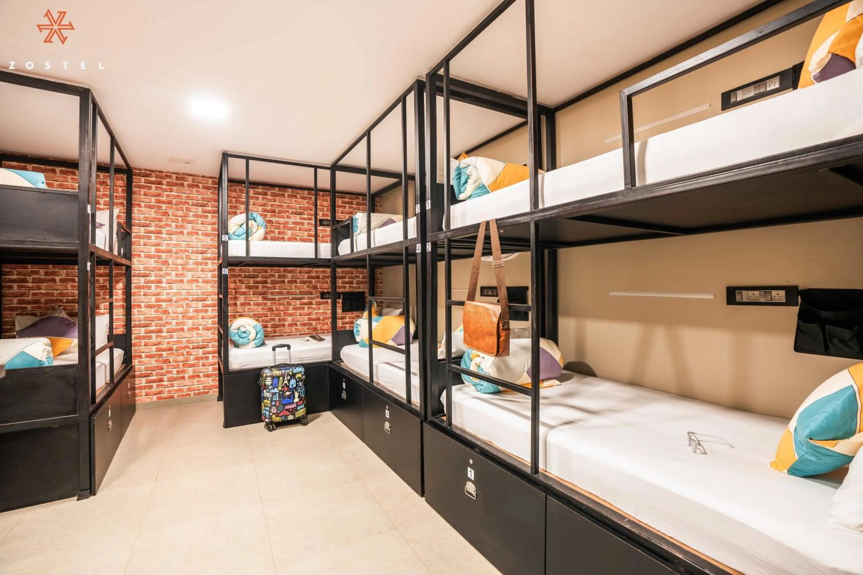 Bed in Zostel Mumbai