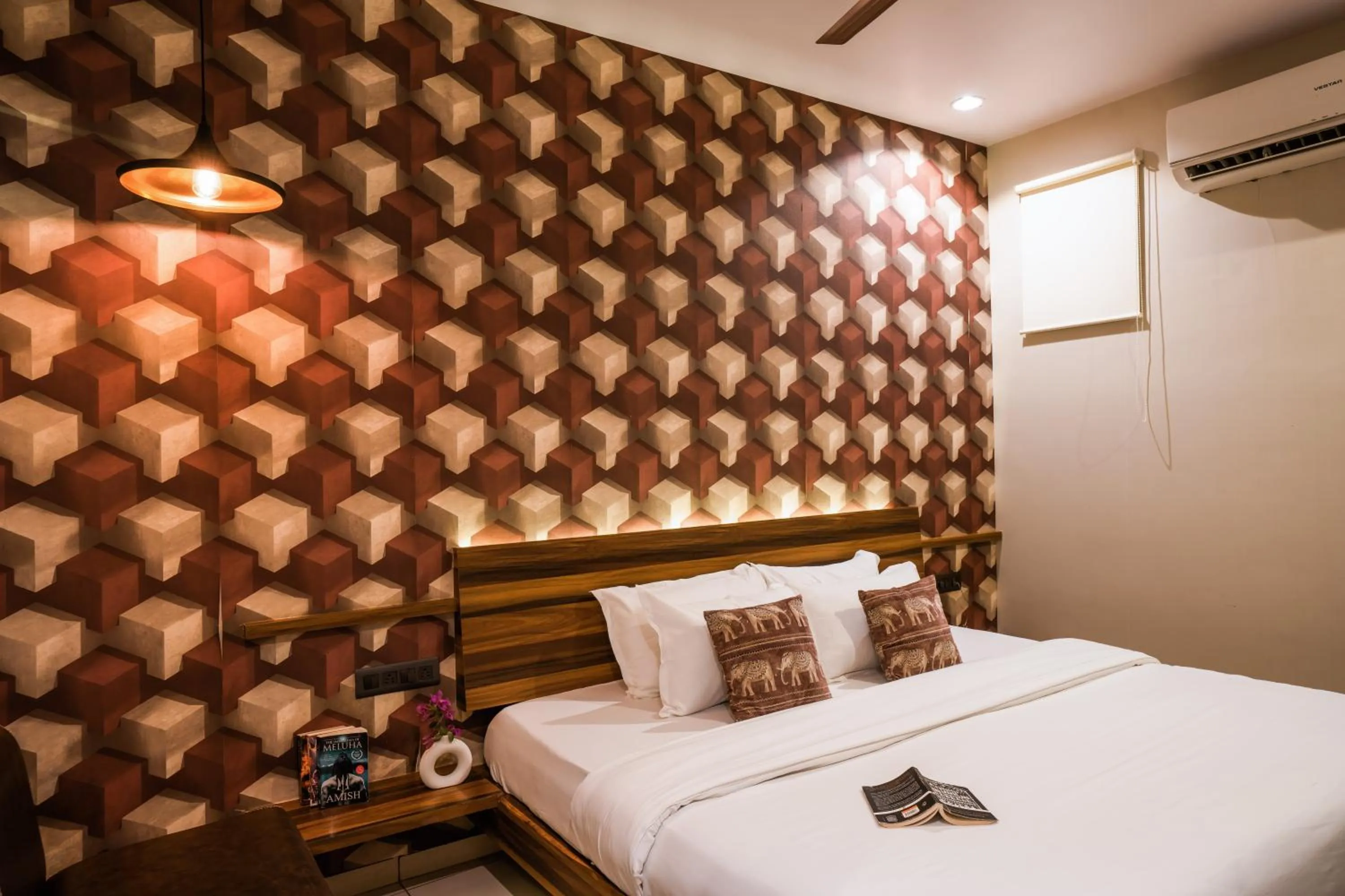 Bed in Zostel Mumbai