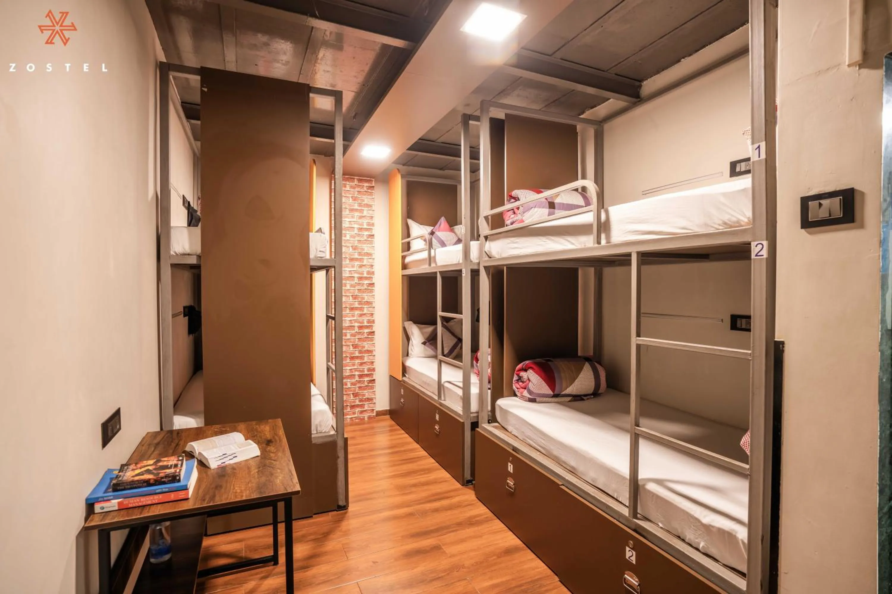 Bed in Zostel Mumbai