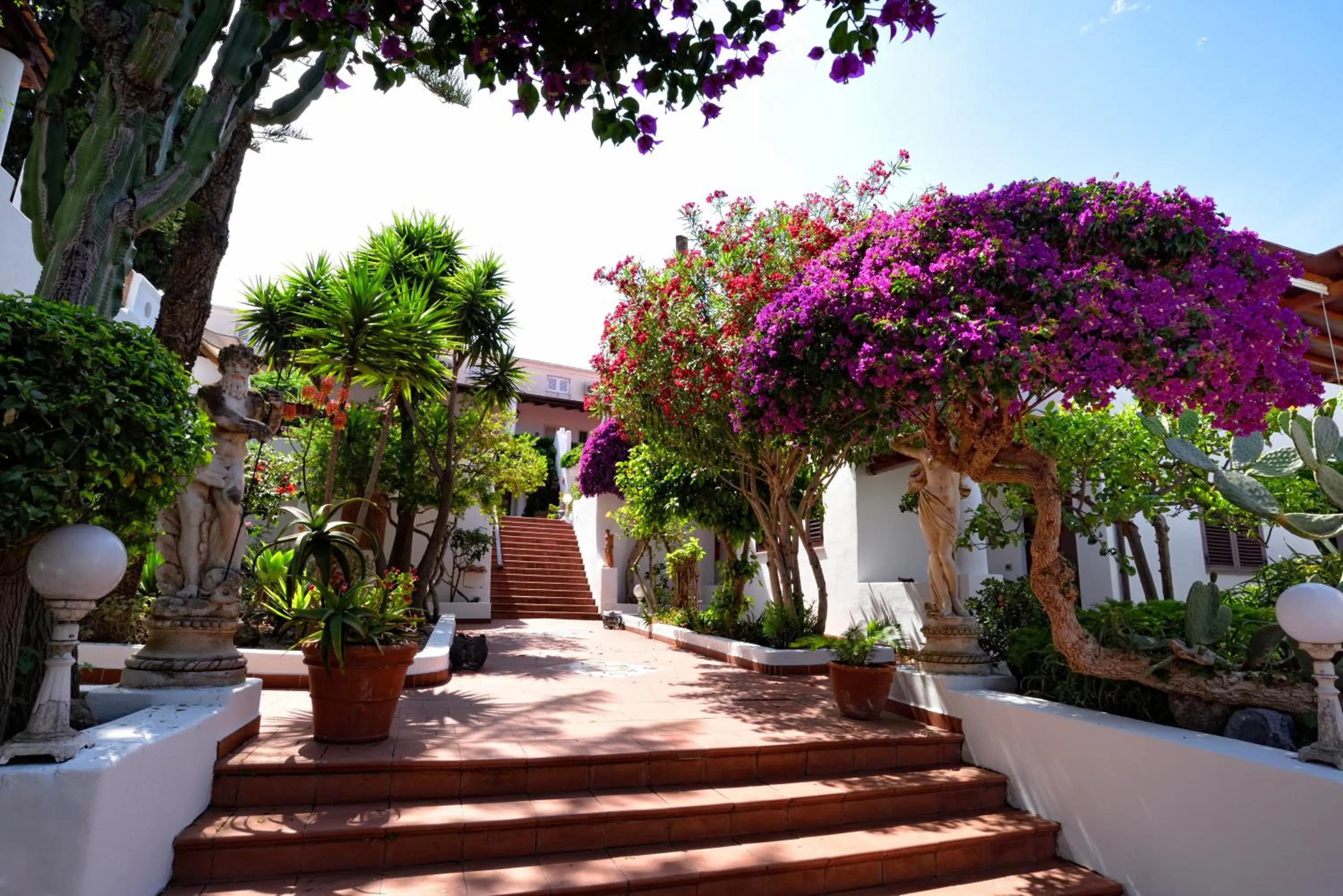 Patio in Gattopardo Park Hotel