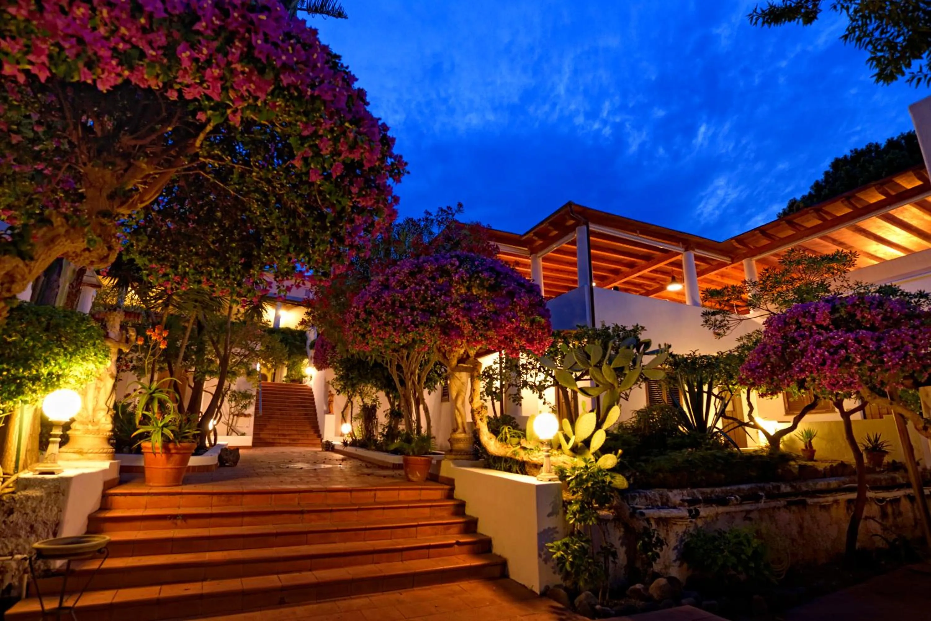 Property building in Gattopardo Park Hotel