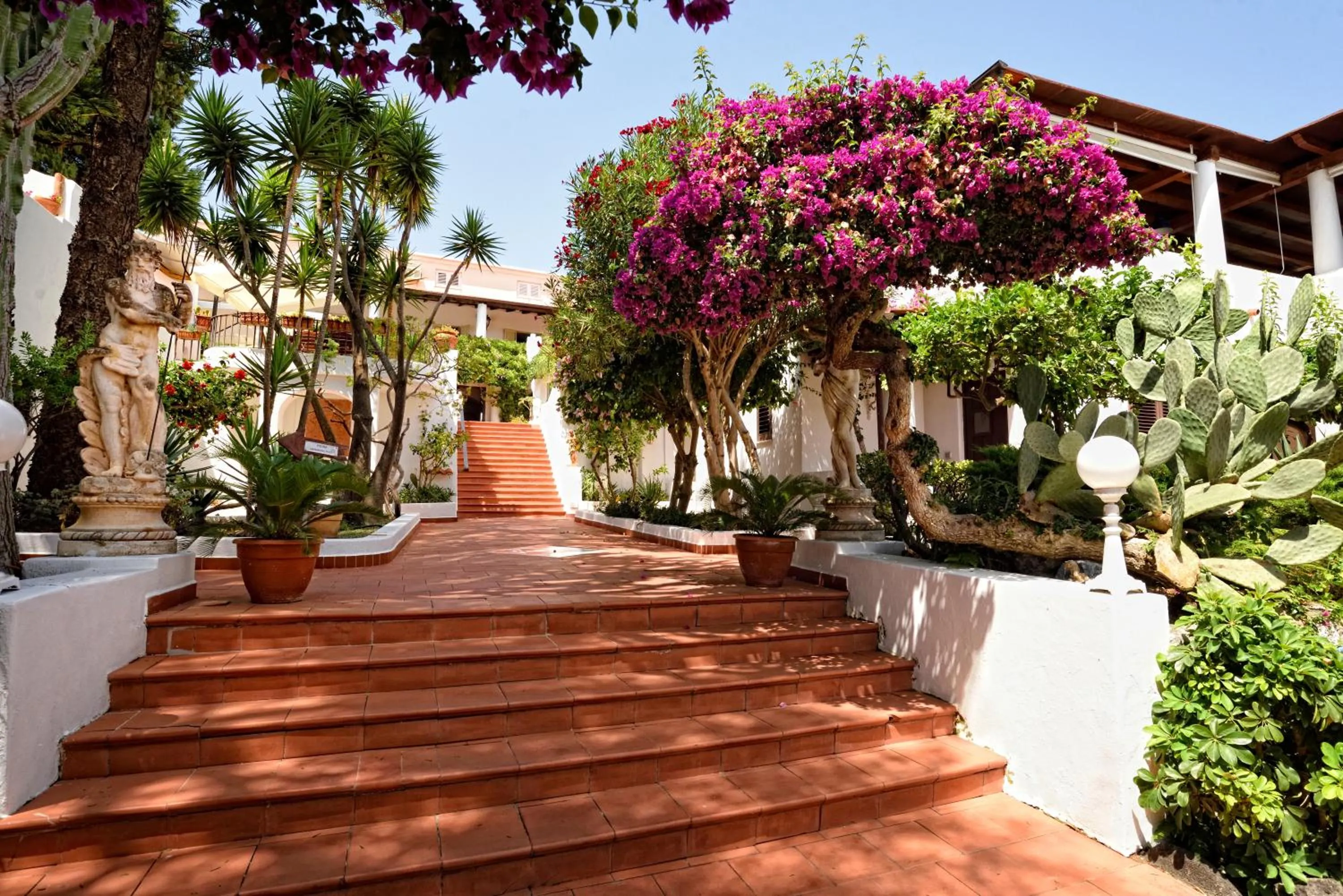 Property building in Gattopardo Park Hotel