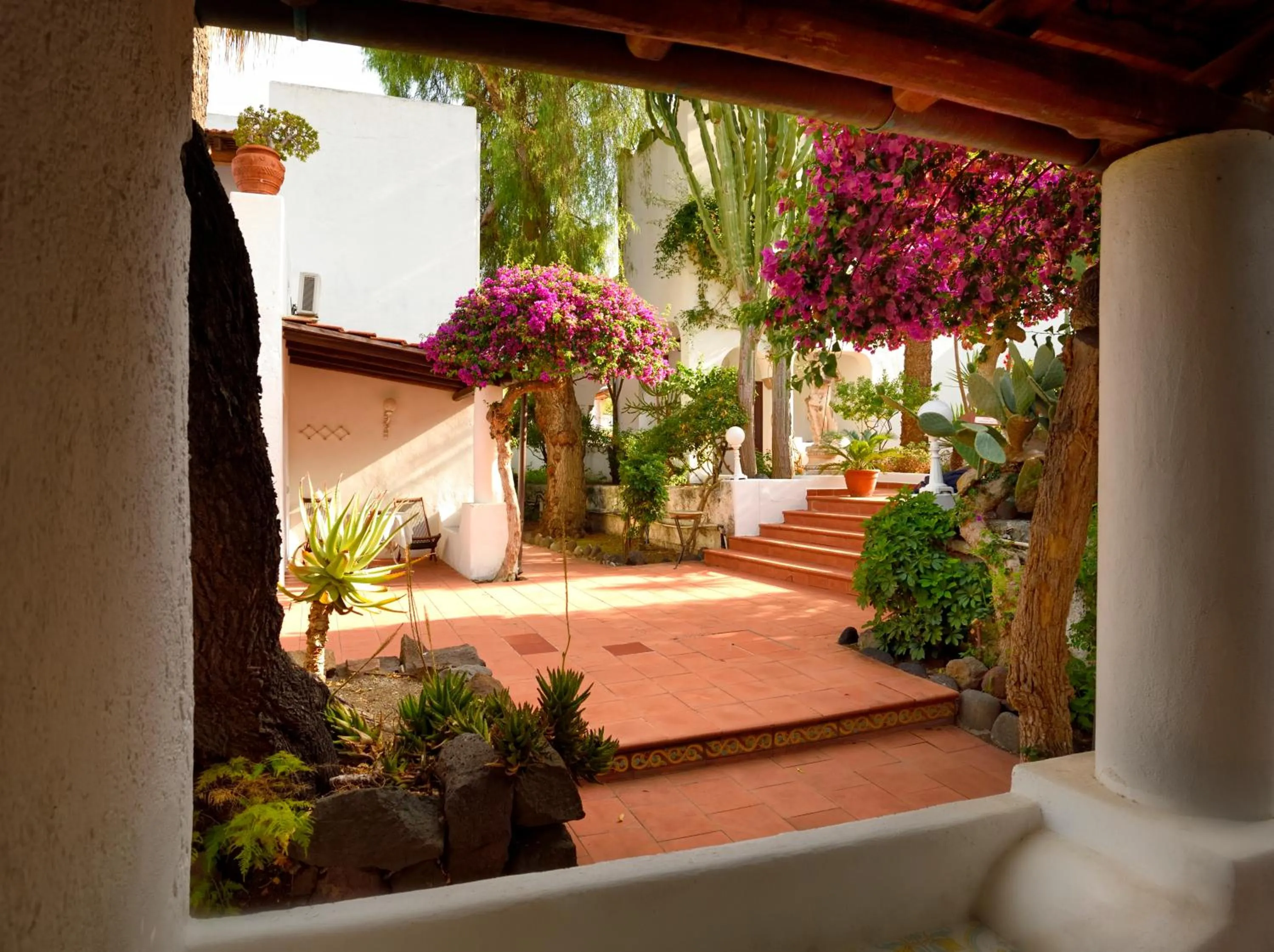 Garden in Gattopardo Park Hotel