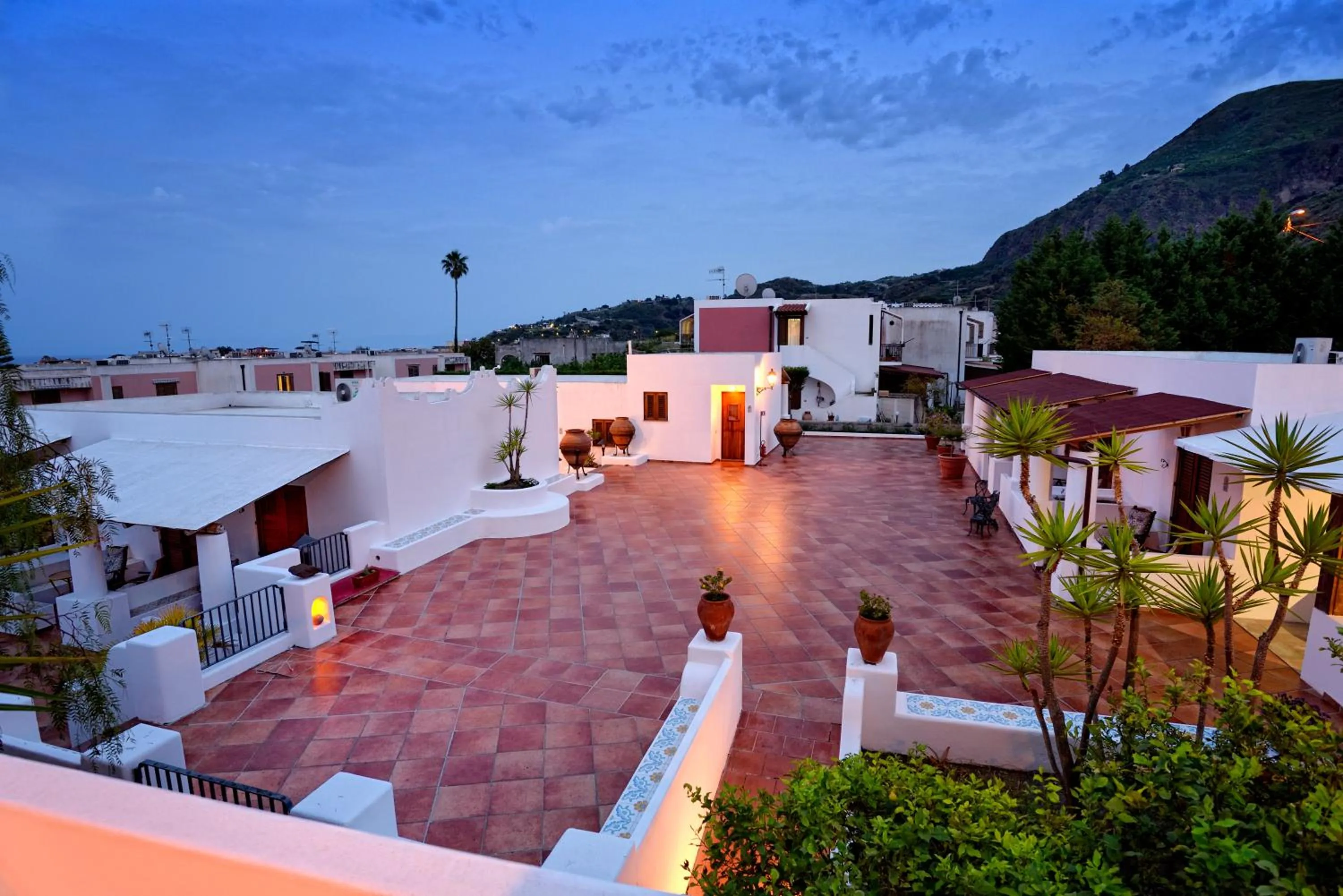 Property building in Gattopardo Park Hotel