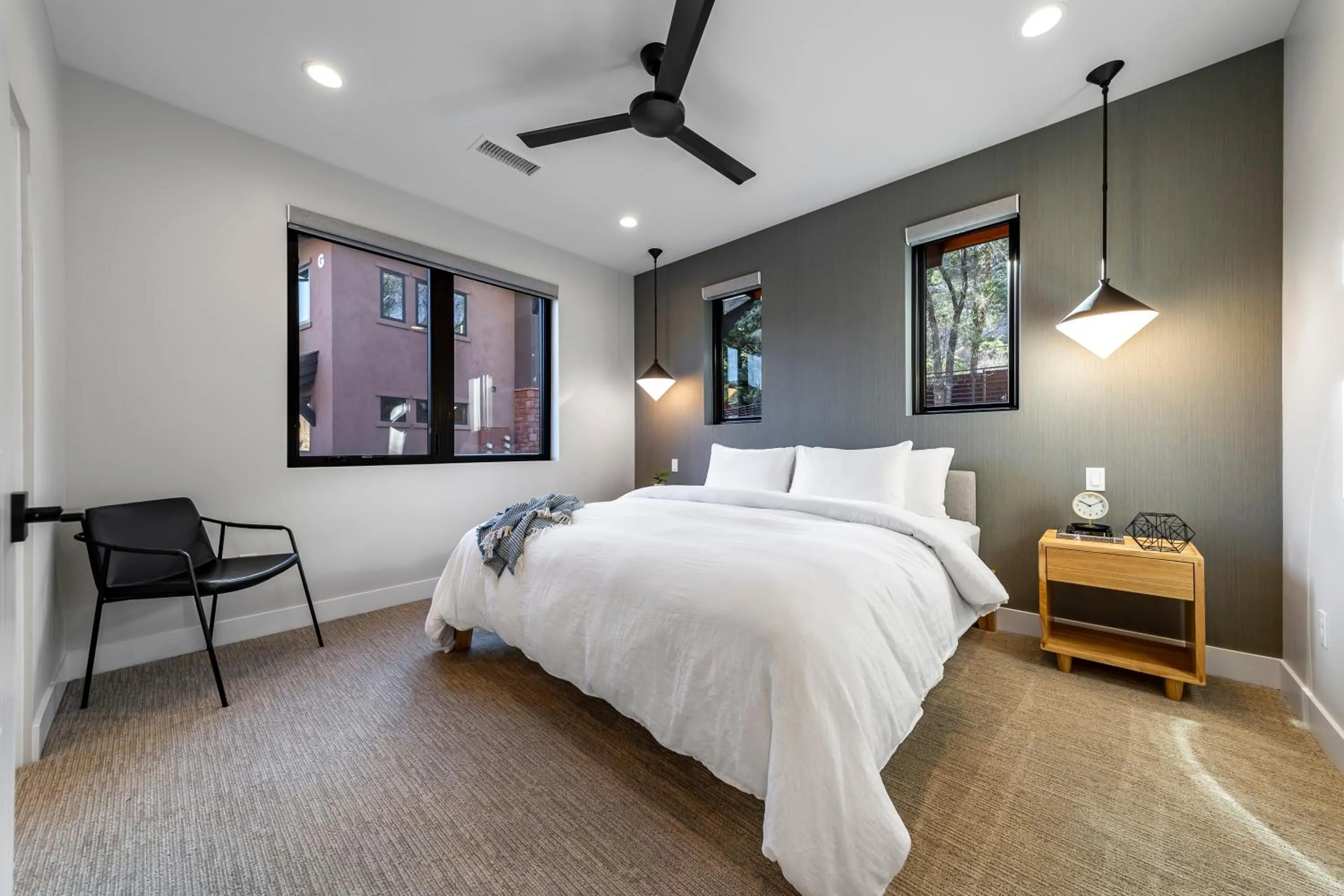 Bed in LaFave Luxury Rentals at Zion