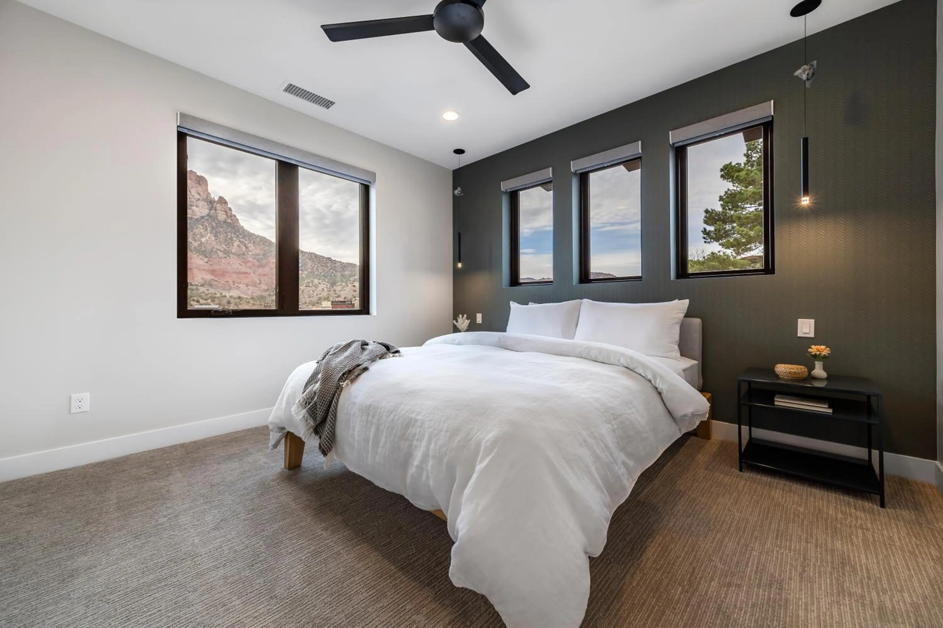 Bed in LaFave Luxury Rentals at Zion