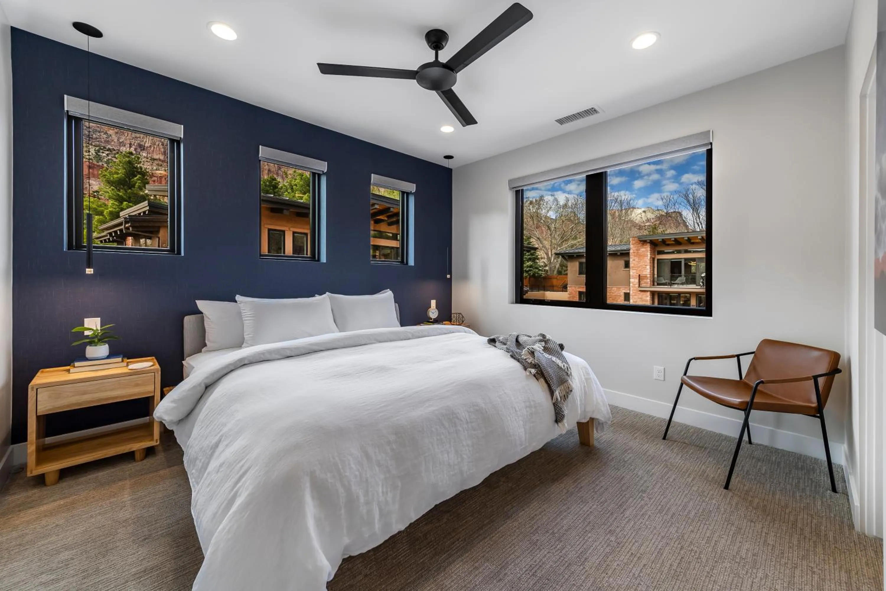 Bed in LaFave Luxury Rentals at Zion