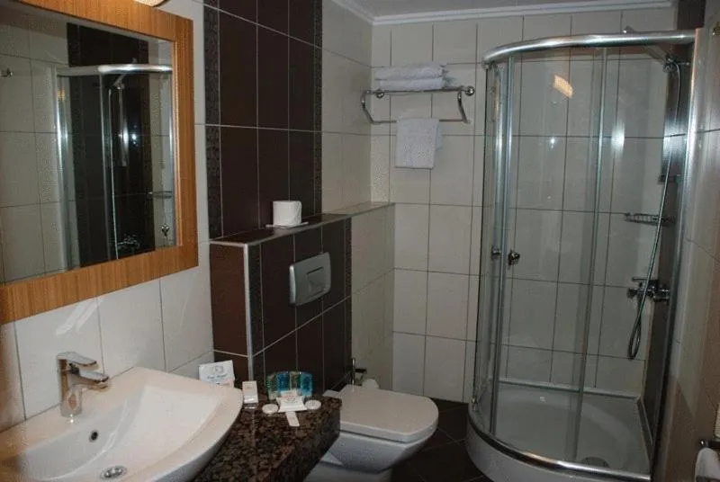 Bathroom in Emir Royal Hotel