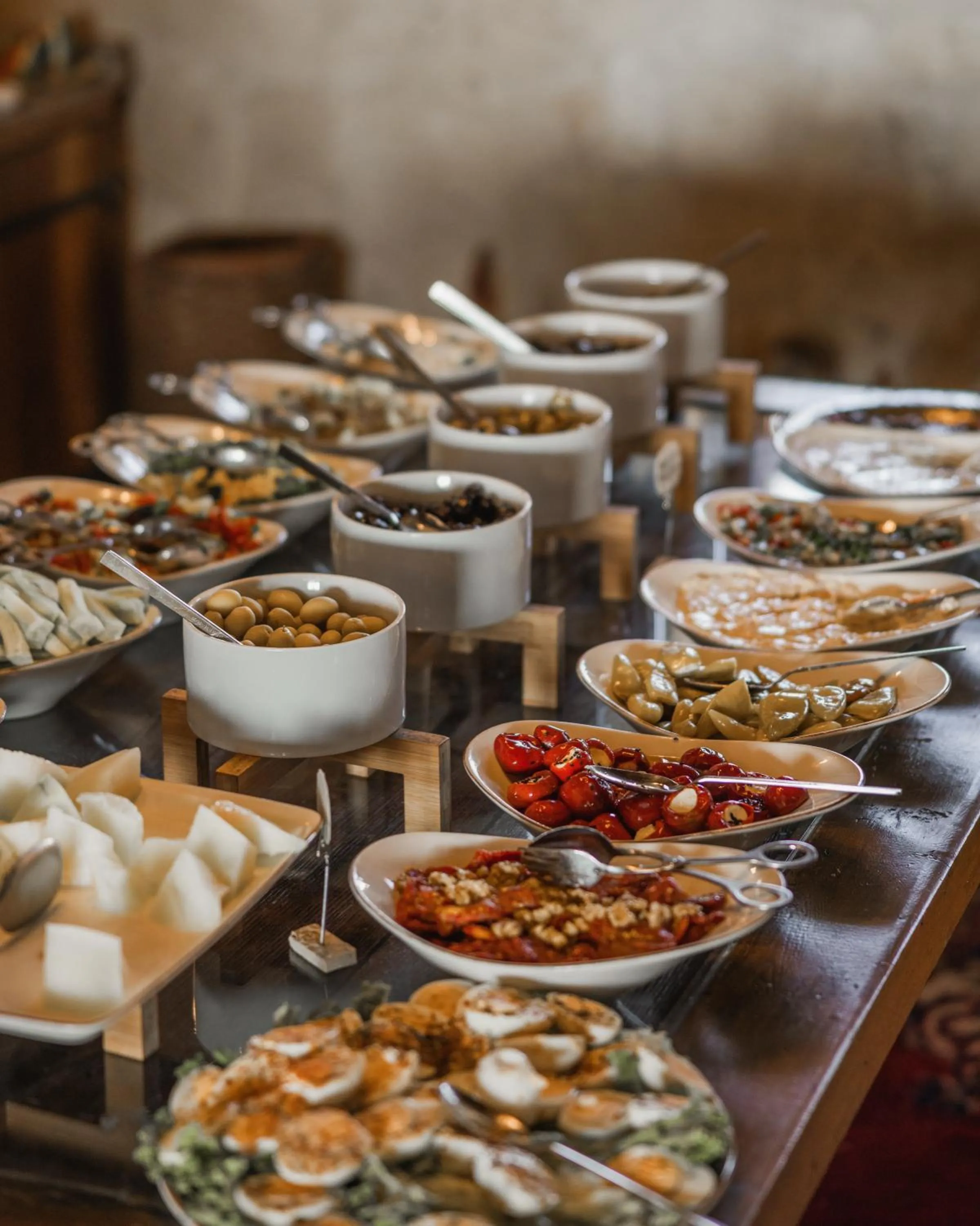 Restaurant/places to eat in Sultan Cave Suites