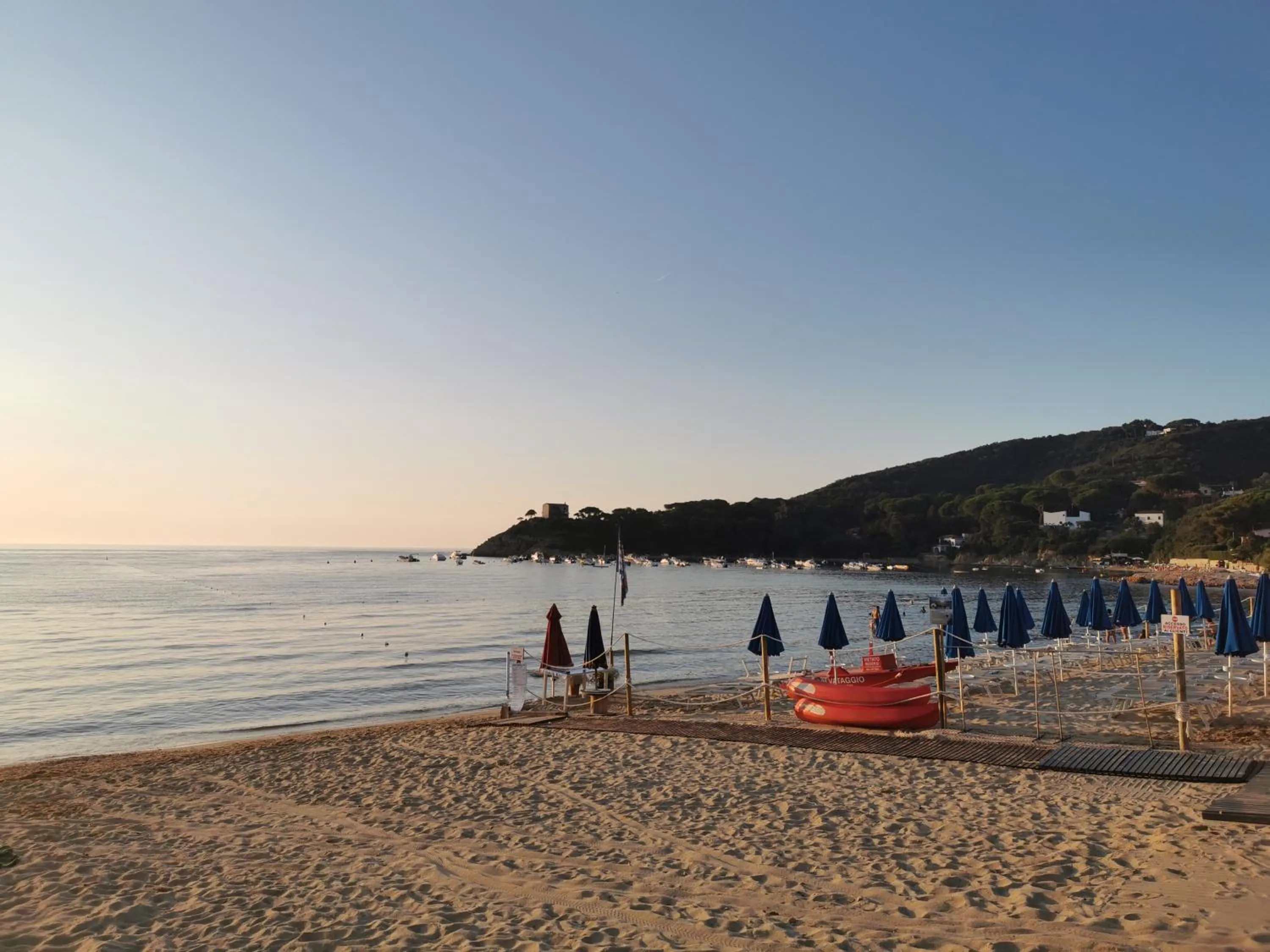 Beach in Hotel Brigantino