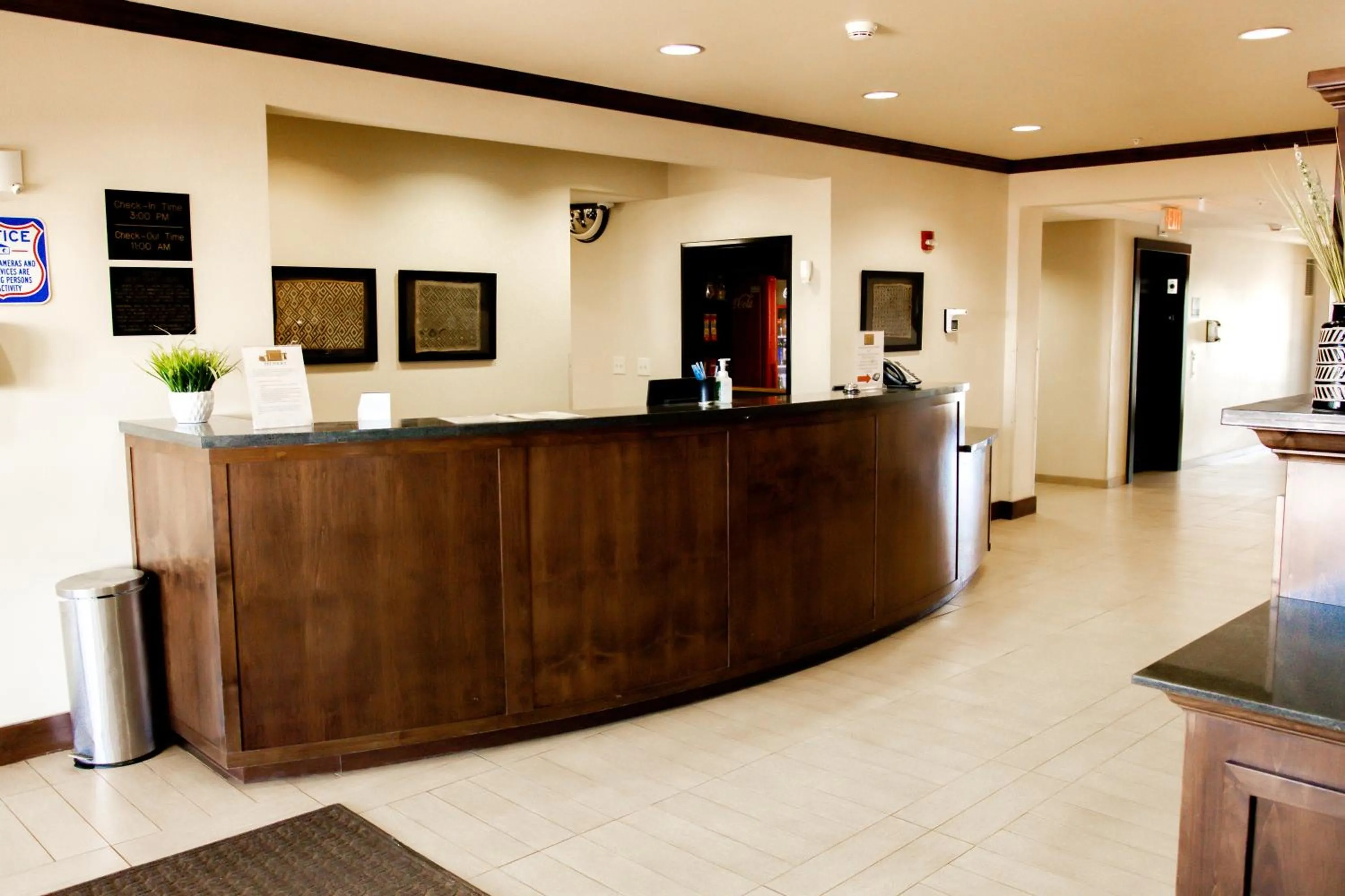 Black Gold Suites Stanley