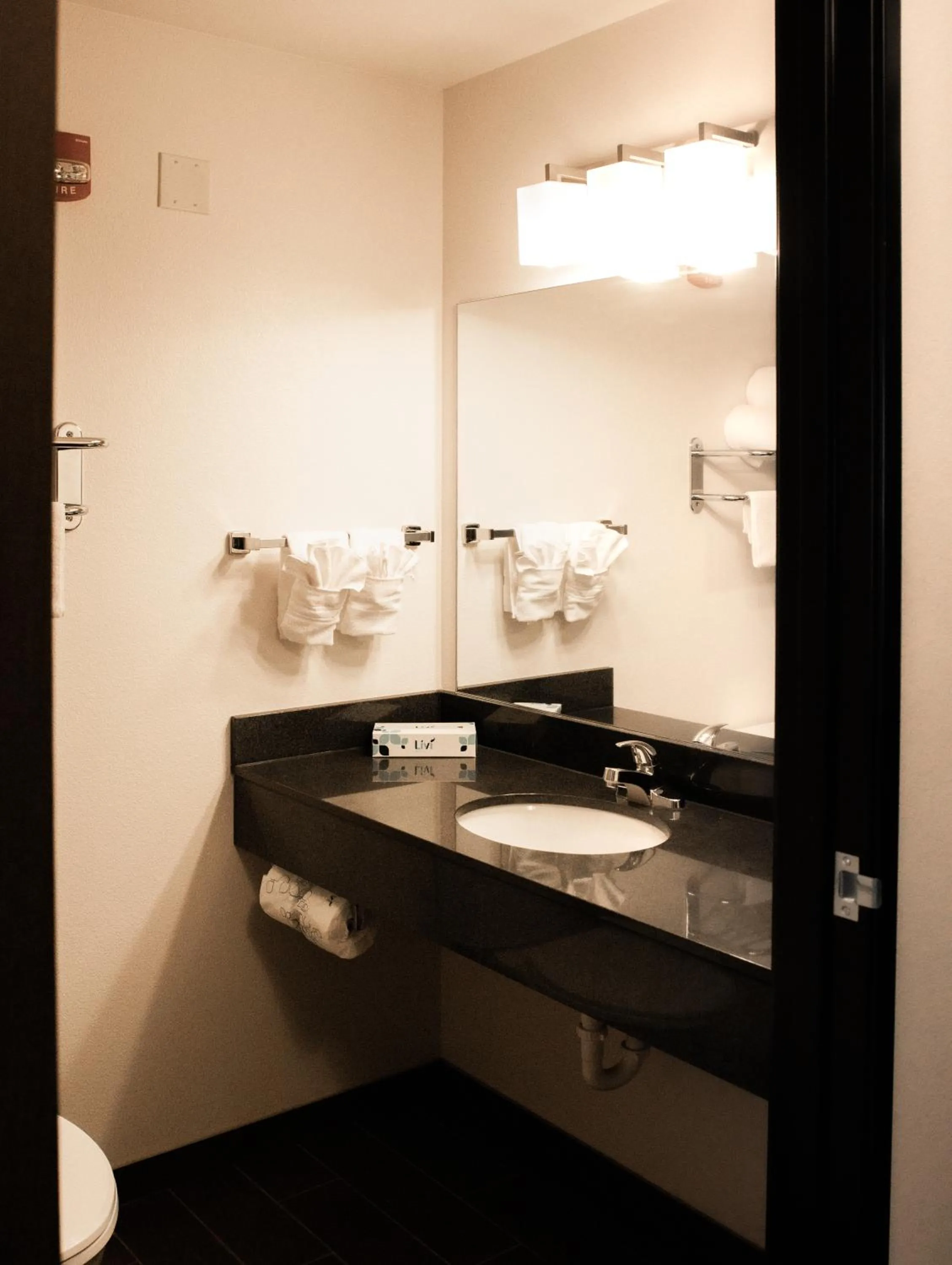 Black Gold Suites Stanley